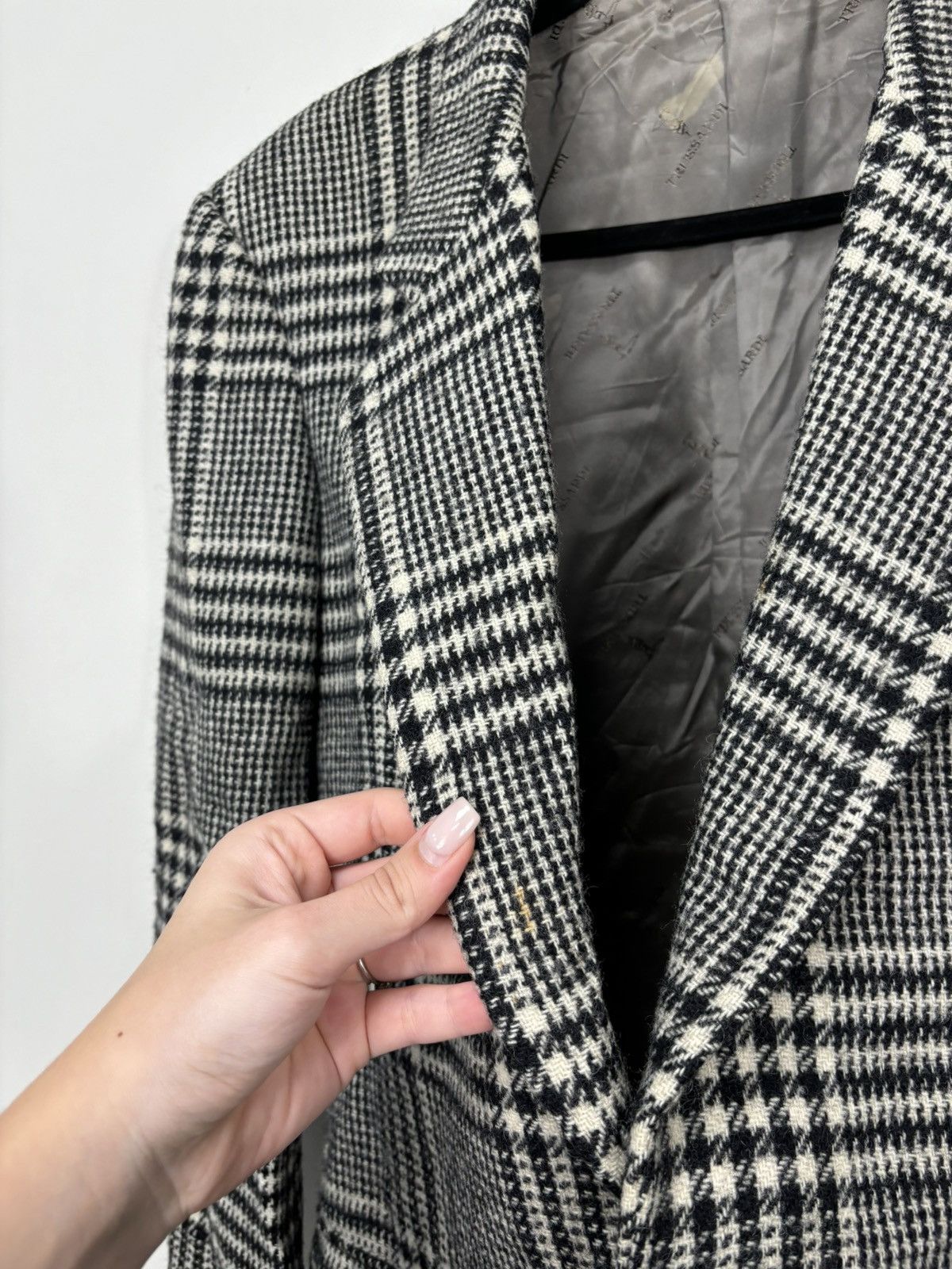Trussardi Vintage Trussardi Men’s Tartan Check Wool Blazer Jacket Size 42R - 8 Thumbnail