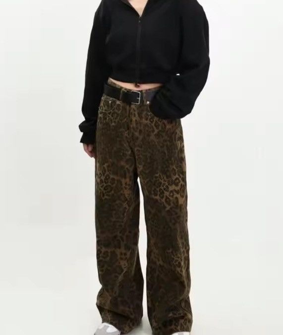 Japanese Brand Leopard print jeans Size US 33 - 2 Thumbnail