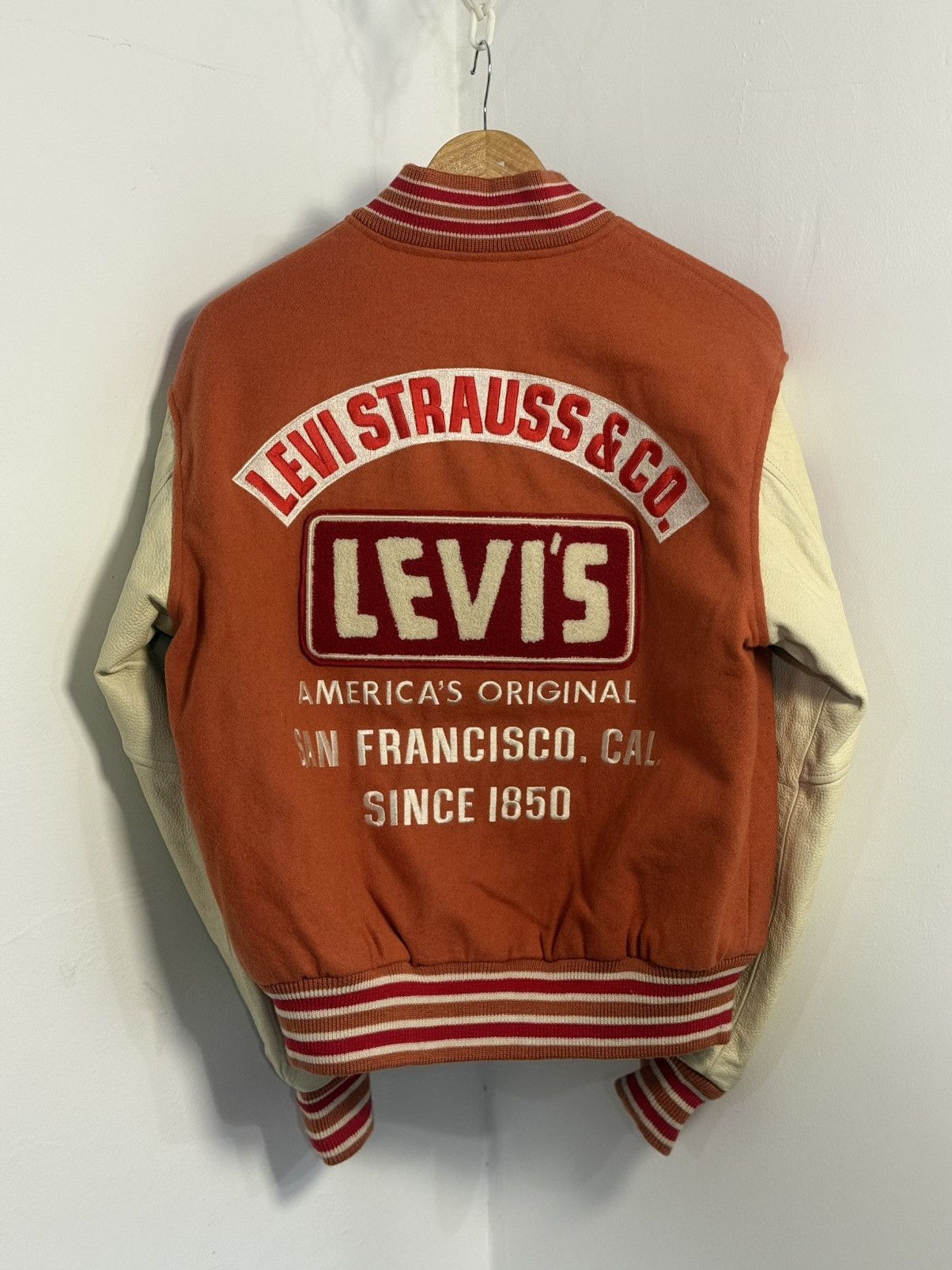 Levi's Vintage Clothing Levi's Wool Varsity Jacket Red Tab 90s Size US M / EU 48-50 / 2 - 2 Thumbnail