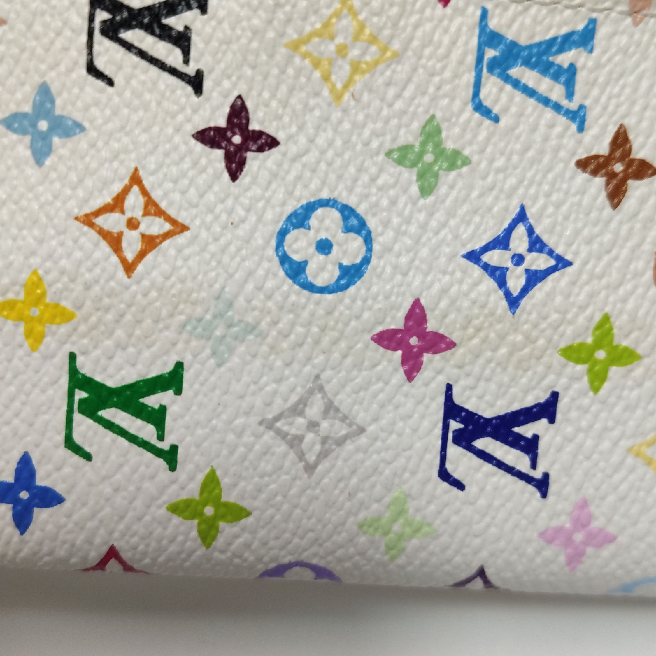 Louis Vuitton Louis Vuitton (LV) Takashi Murakami co-branded white tri-co Size ONE SIZE - 7 Thumbnail