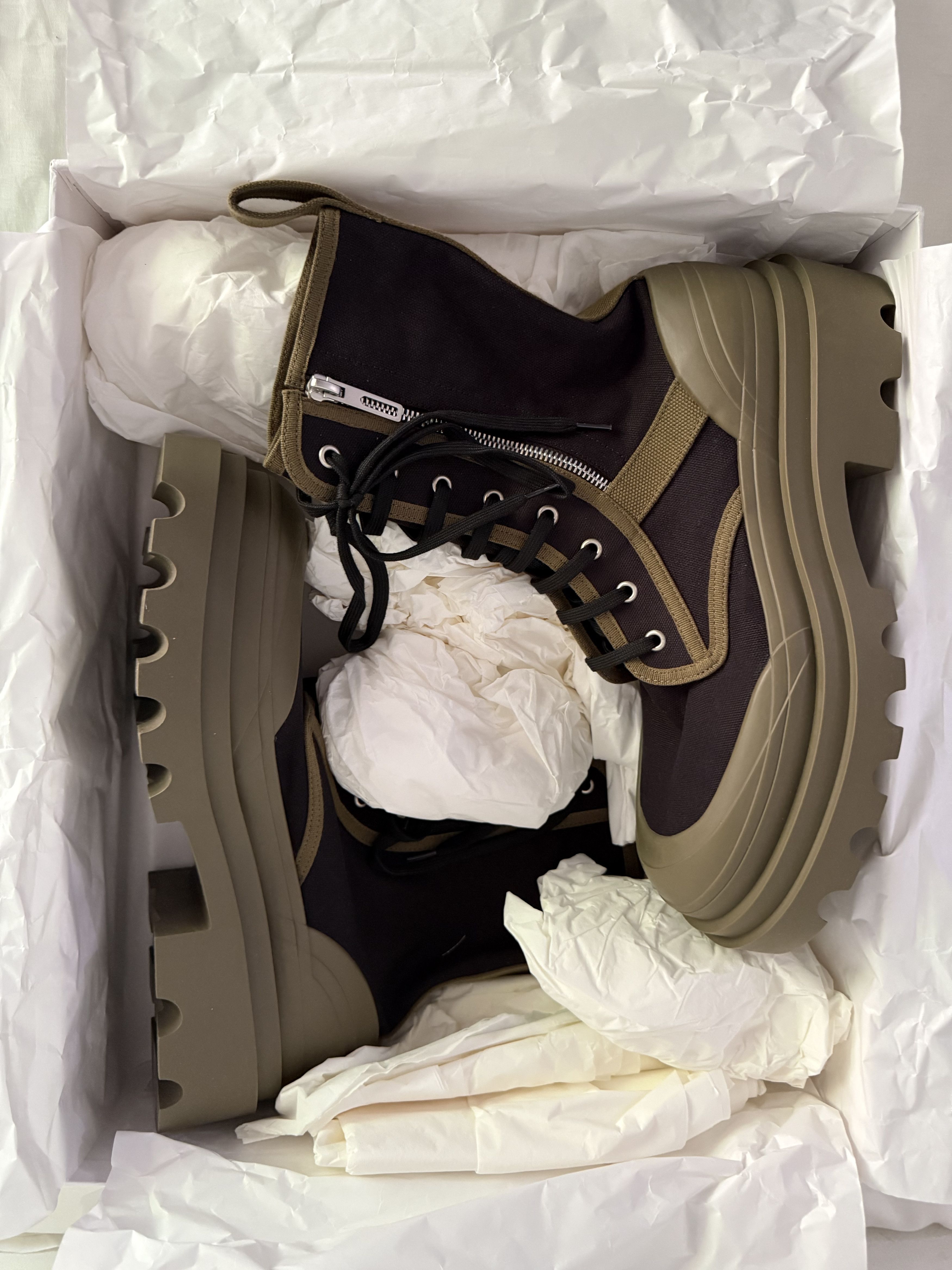 Bottega Veneta Lug Canvas Lace-Up Boots Size US 9 / EU 42 - 2 Thumbnail