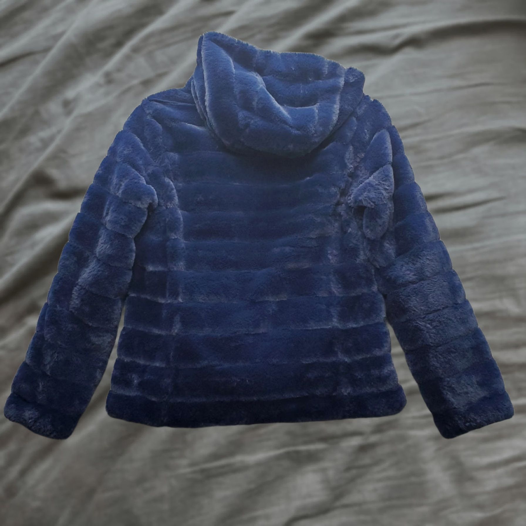 Vintage BE BOUNDLESS Reversible Jacket Womens Size L Blue Full Zip Hooded Fluffy Fleece Outdoor Jacket Men not applicable Size L / US 10 / IT 46 - 1 Thumbnail