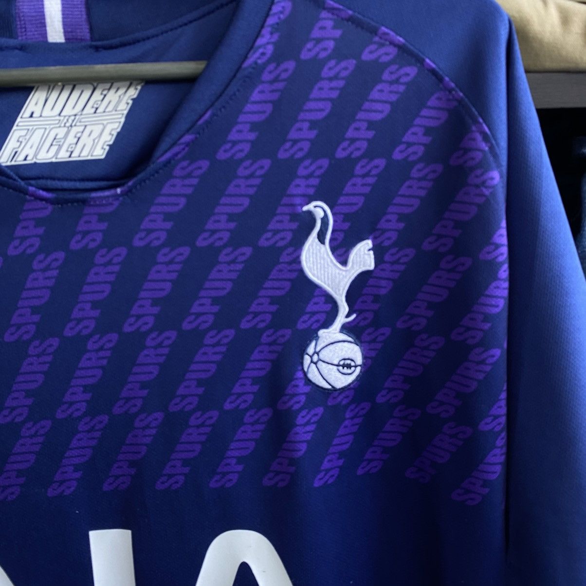 Nike Mens Nike FC Tottenham Home soccer jersey Size US XL / EU 56 / 4 - 3 Thumbnail