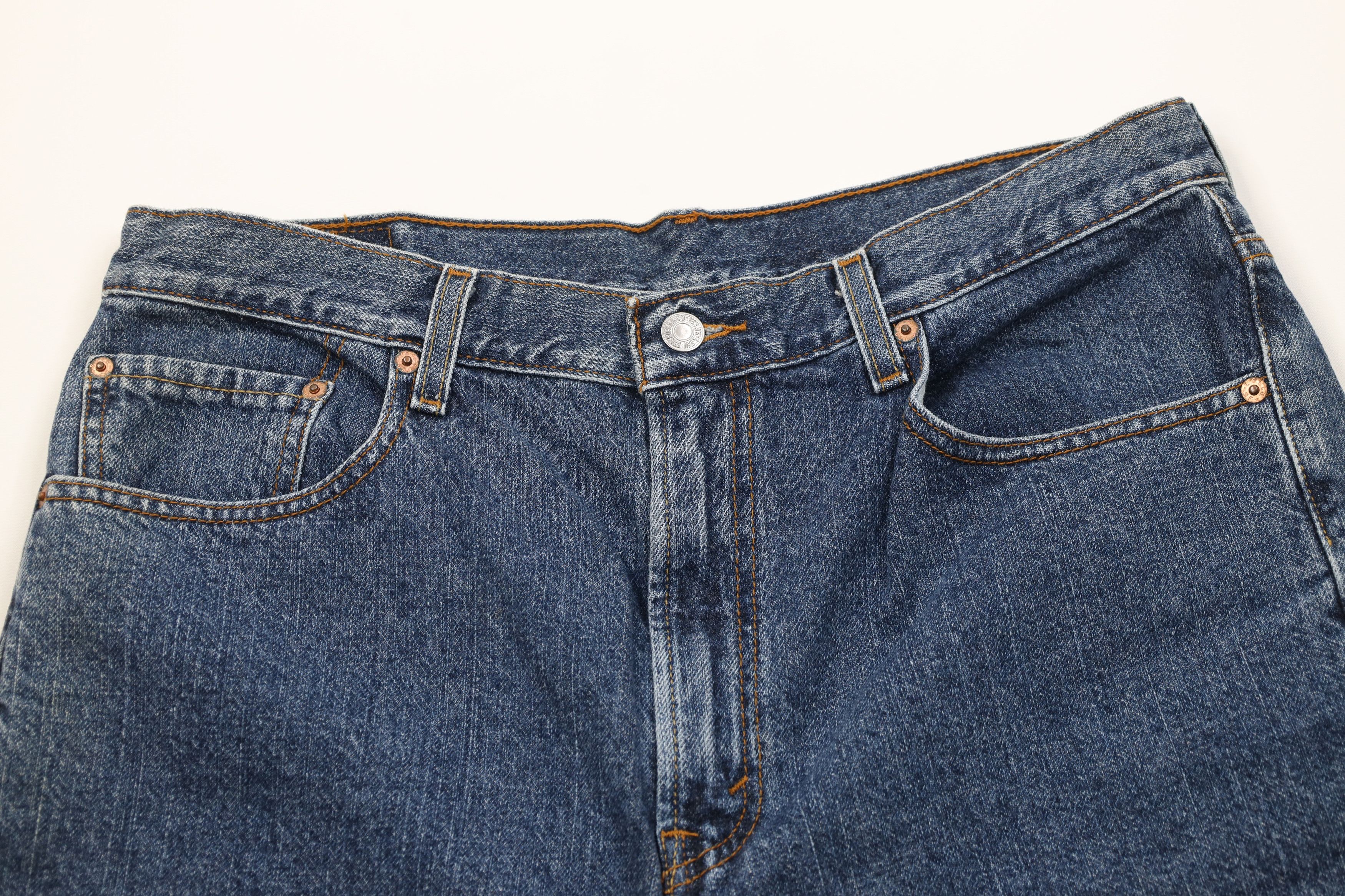 Levi's Vintage Y2K 2005 Levis 505 Fit Denim Jean Shorts Jorts Size US 36 / EU 52 - 2 Thumbnail