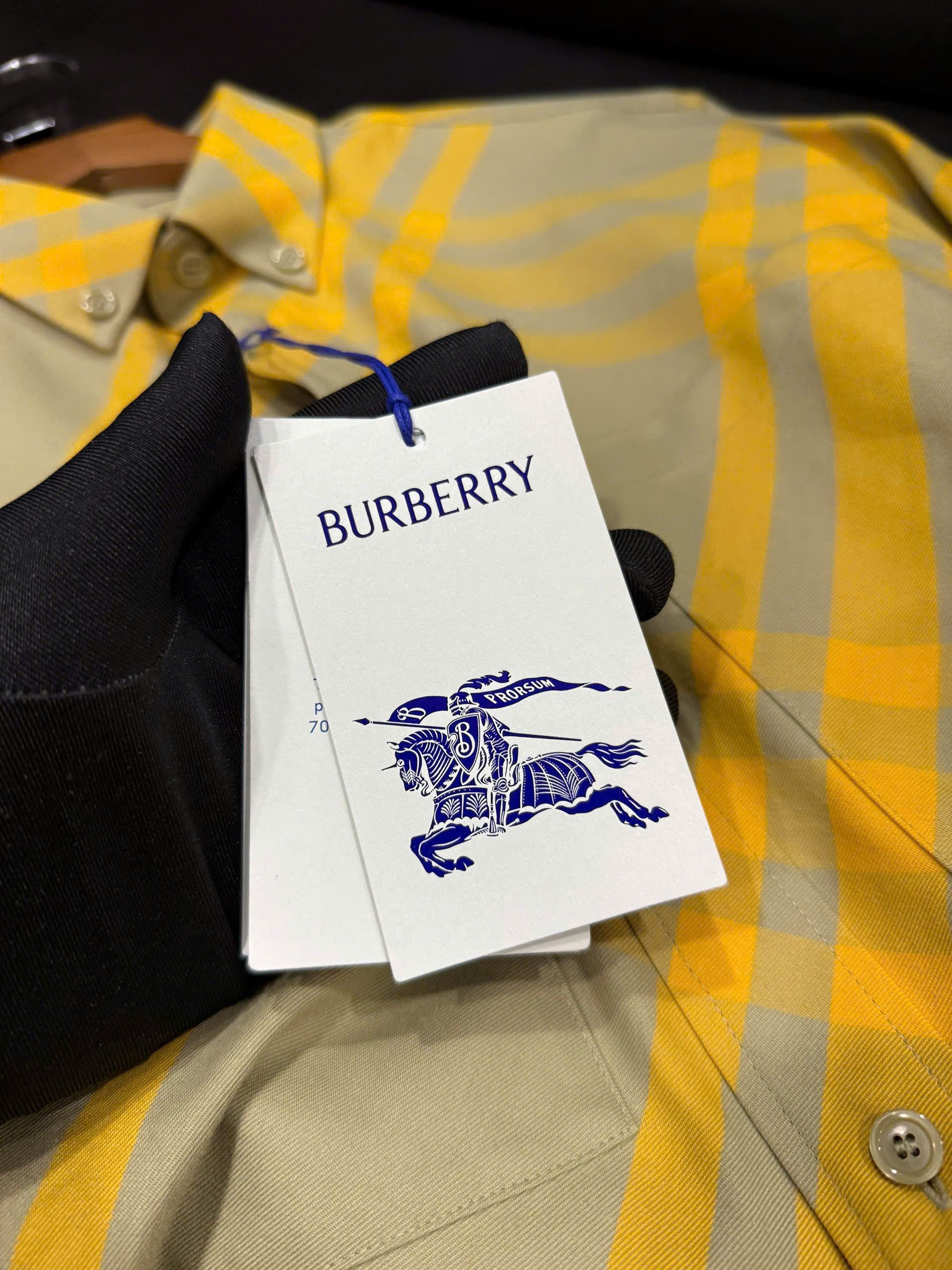 Burberry BURBERRY SHIRT 2026 Size US M / EU 48-50 / 2 - 5 Thumbnail