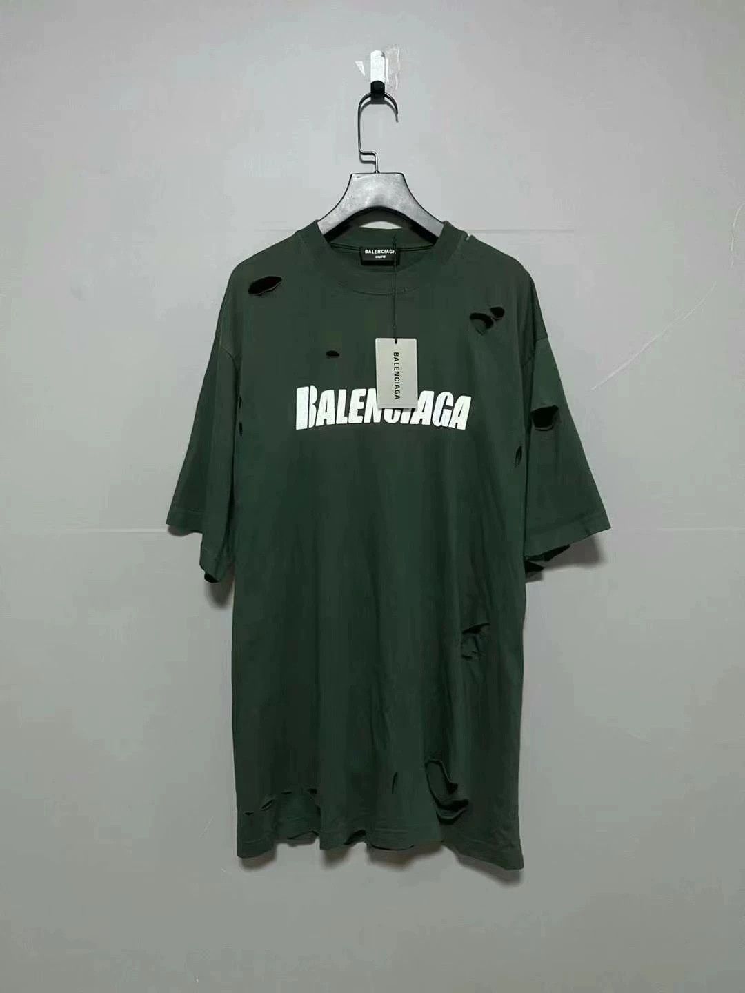 Balenciaga Balenciaga vintage big hole letter logo short sleeved shirt Size US XXS / EU 40 - 1 Thumbnail