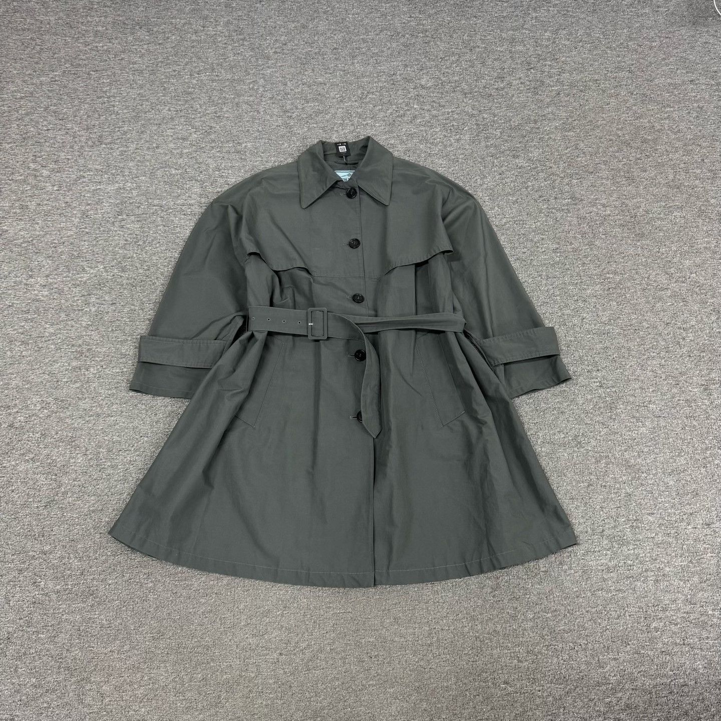 Prada Prada Triangle Logo Trench Coat Size S / US 4 / IT 40 - 1 Thumbnail