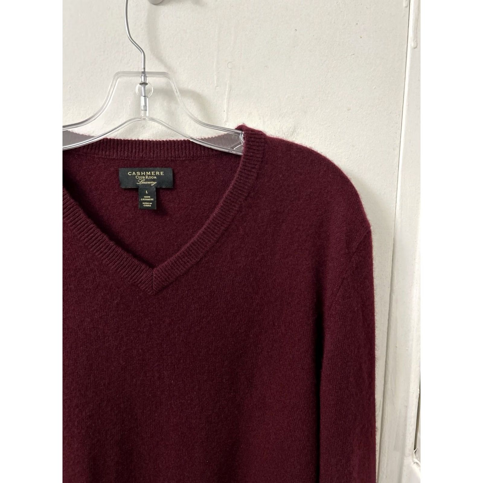Club Room Club Room Mens Sweater V-Neck Burgundy 100% Cashmere Knit Pullover Long Sleeve L Regular Womens? Size US L / EU 52-54 / 3 - 4 Thumbnail
