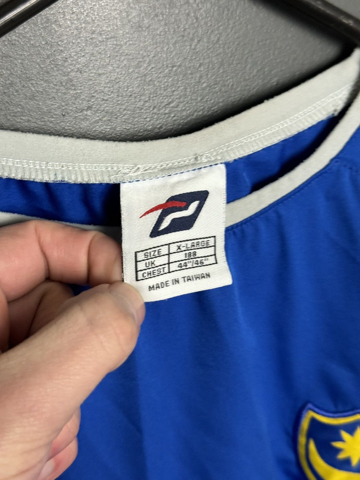 Other Portsmouth 03/05 Home Football Jersey Size US XL / EU 56 / 4 - 6 Thumbnail