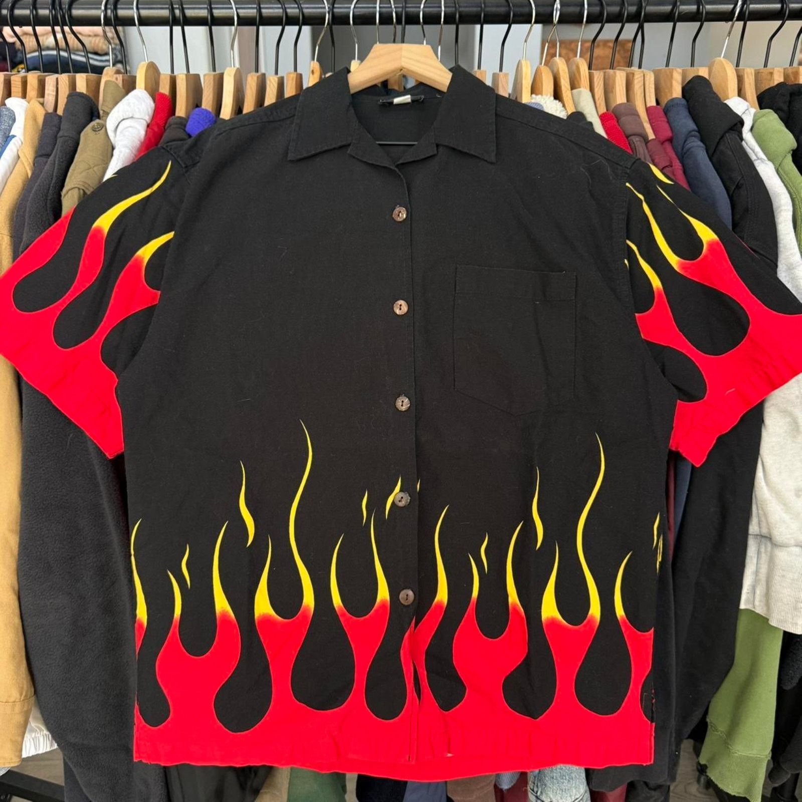 Other Vintage 90s flame button up Size US L / EU 52-54 / 3 - 1 Thumbnail