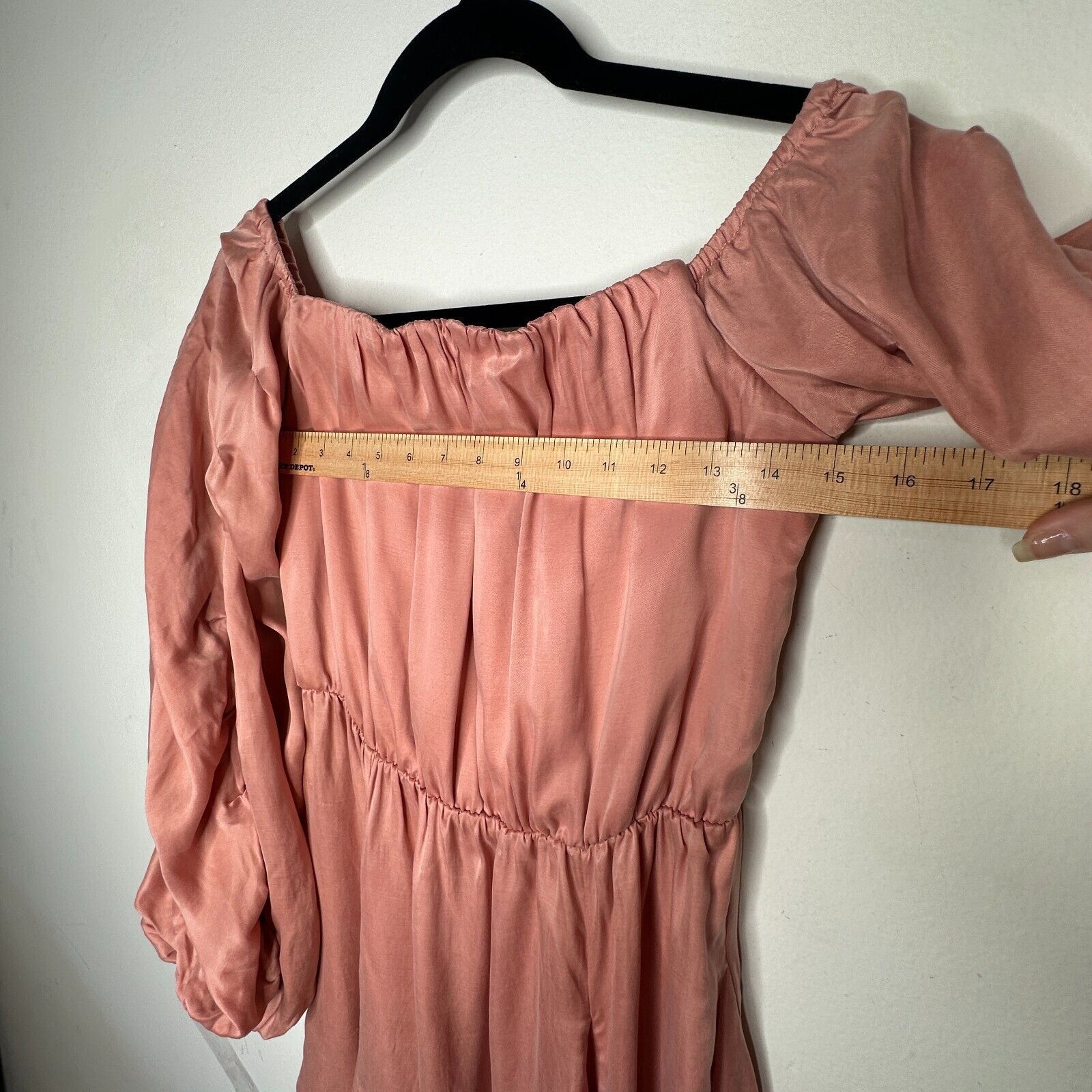 REVOLVE Lovers + Friends Pink Off Shoulder Balloon Sleeve Mini Dress Size M / US 6-8 / IT 42-44 - 12 Thumbnail