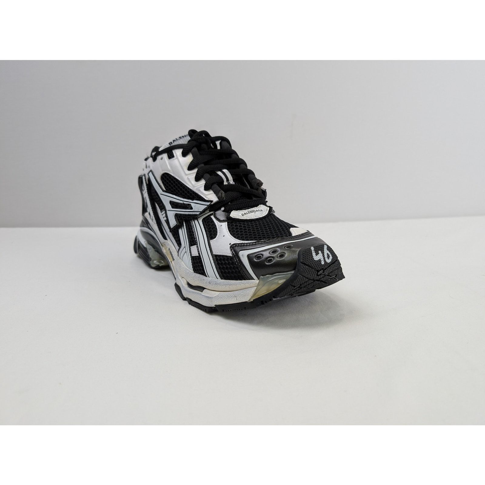 Balenciaga o1rshd1 Mesh Rubber Runner Sneakers in White/Black Size US 13 / EU 46 - 2 Thumbnail