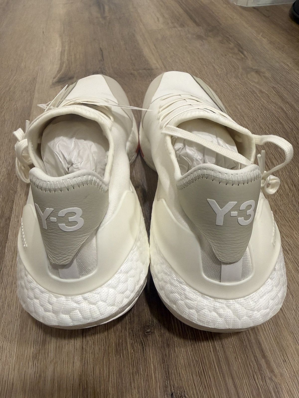 Adidas adidas Y-3 Ultra Boost 21 white bold orange Size US 12 / EU 45 - 3 Thumbnail