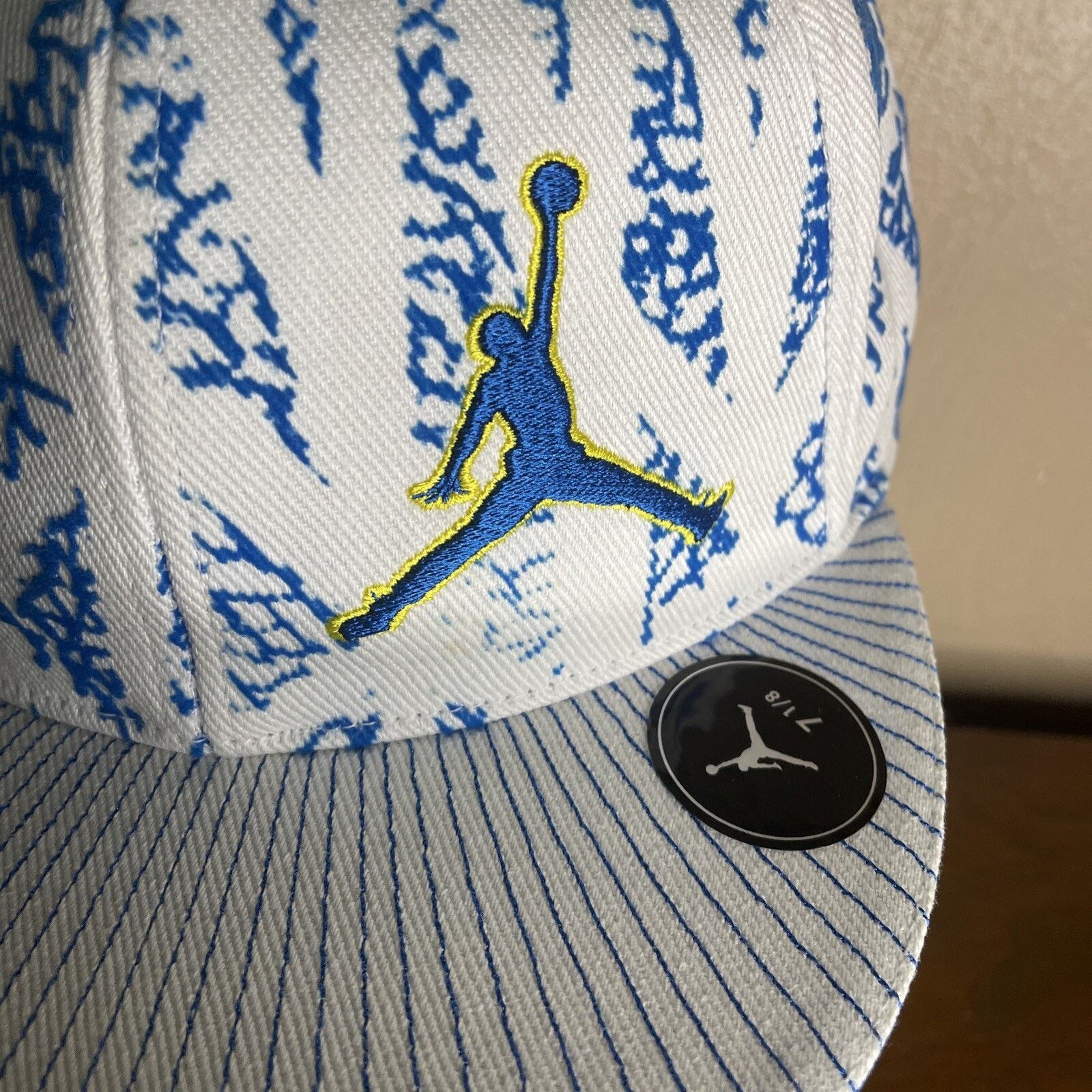 Jordan Brand Rear Air Jordan Jumpman Hat 7 1/8 Fitted Cap Men ELNC Size ONE SIZE - 3 Thumbnail
