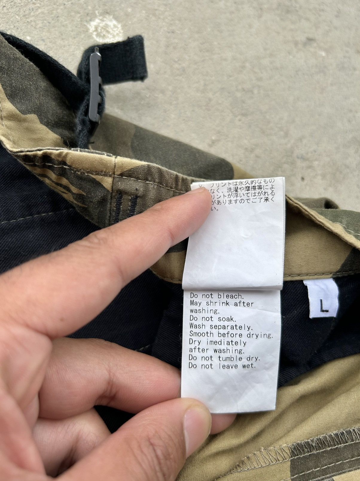 Bape CRAZY RARE BAPE NIGO FIRST CAMO CROPPED PANTS Size US 32 / EU 48 - 13 Thumbnail