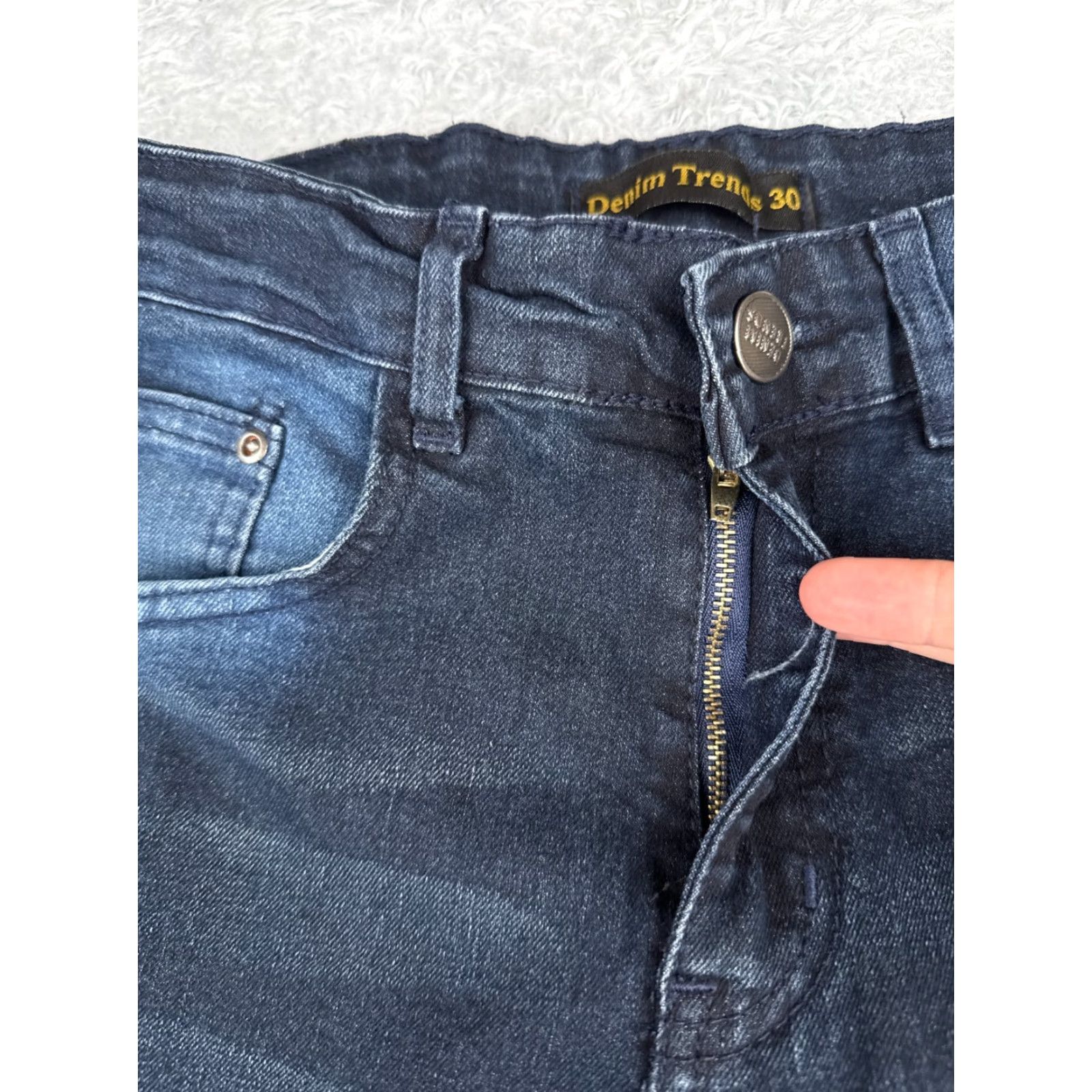 Vintage Denim Trends Jeans Womens Jeans Blue Dark Wash Mid Rise Stretch 30x30 Bootcut 5-Pocket Denim Trends Womens Boys? Size 30" / US 8 / IT 44 - 5 Thumbnail