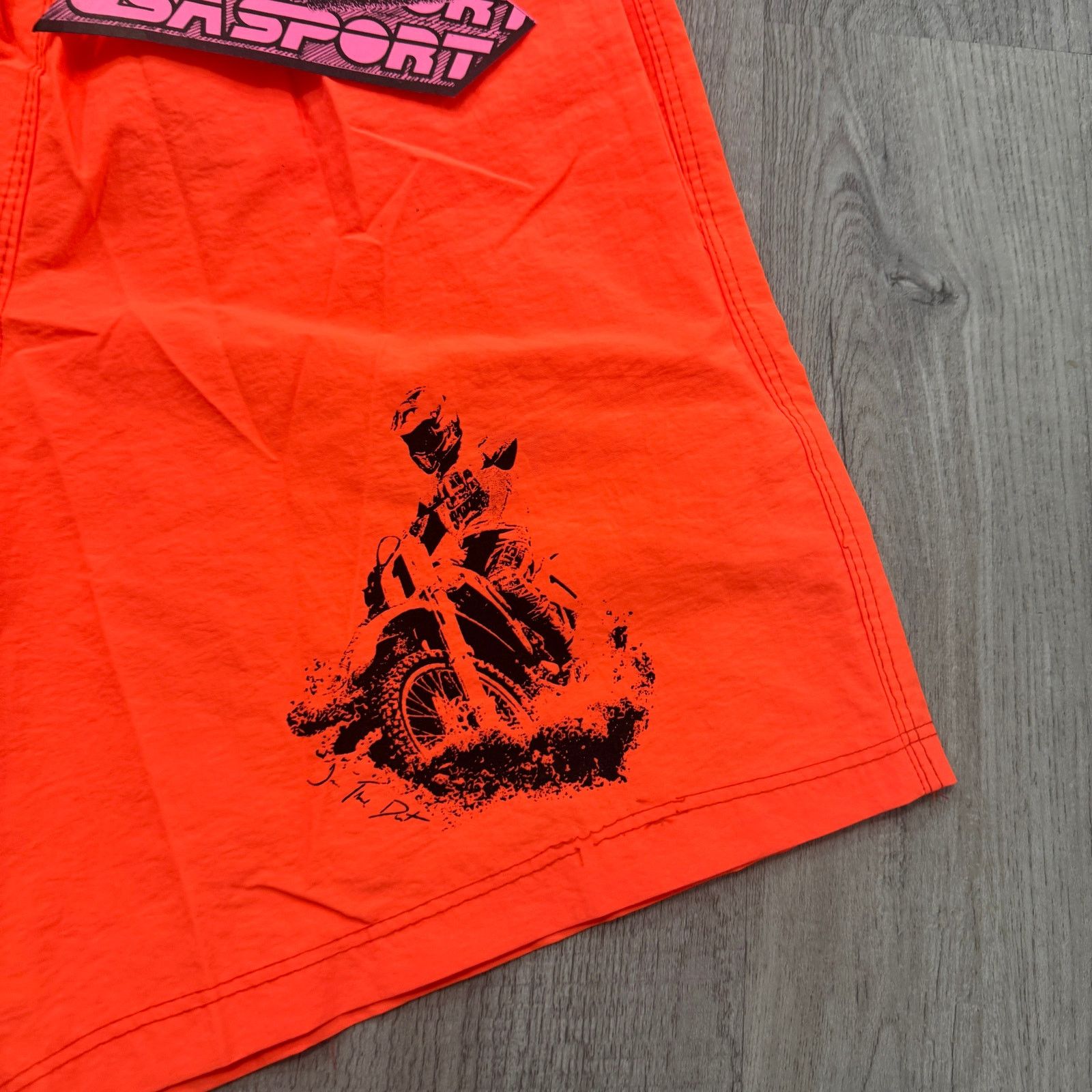 Vintage NEW Vintage USA Sport Surf Shorts Men Small Orange 80s Size US 26 / EU 42 - 3 Thumbnail