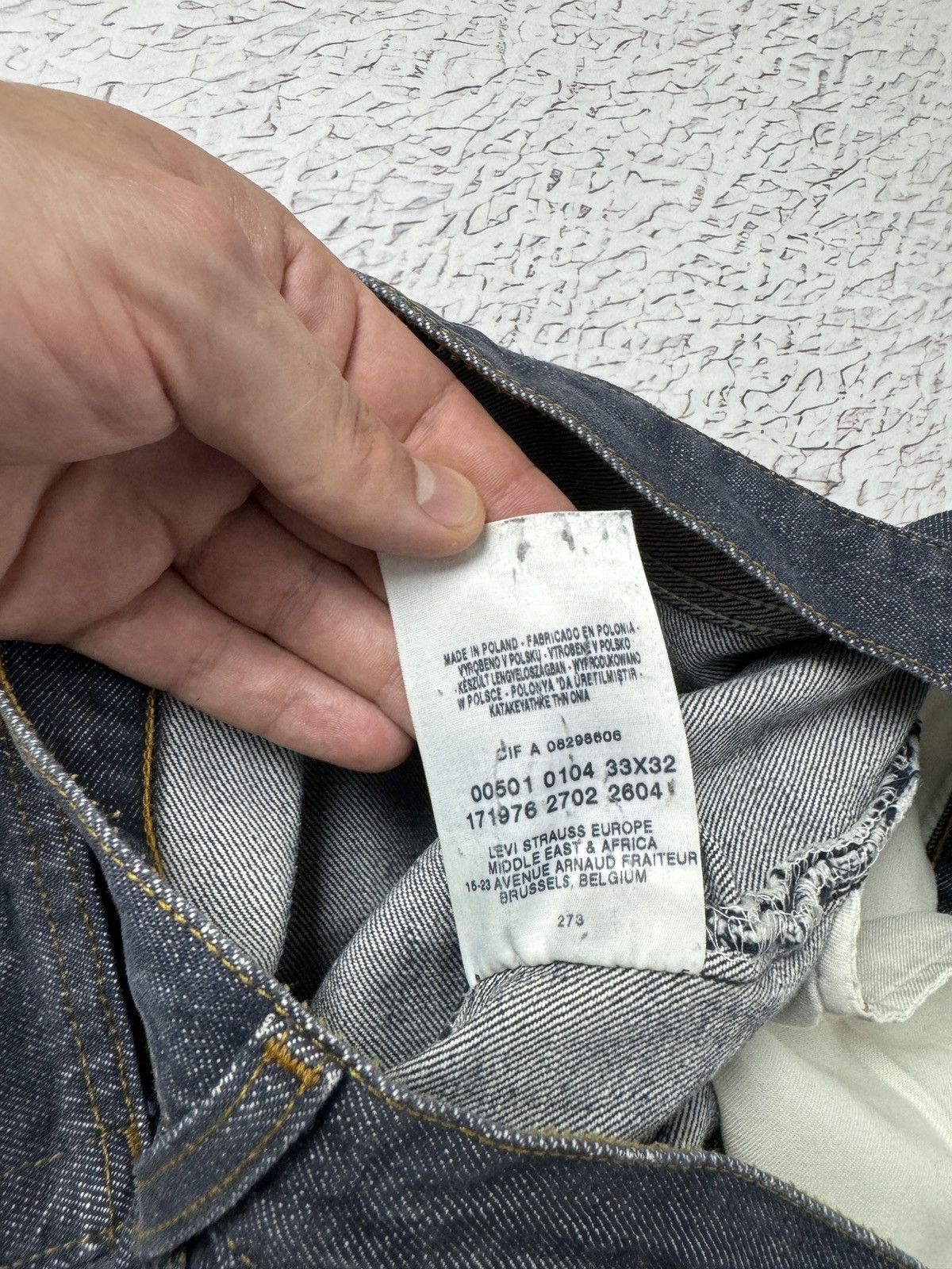 Levi's Levi’s 501 vintage y2k indigo blue faded distressed jeans Size US 33 - 11 Thumbnail