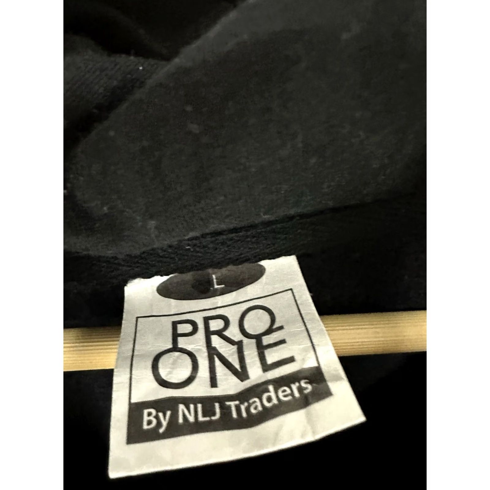Vintage VTG Virgin Of Guadalupe Reyna Catholic Mary Black Hoodie Sweatshirt Pro One Size L Mens Pullover Span: Black Mary Virgin Of Guadalupe Hoodie Mens L Size US L / EU 52-54 / 3 - 5 Thumbnail