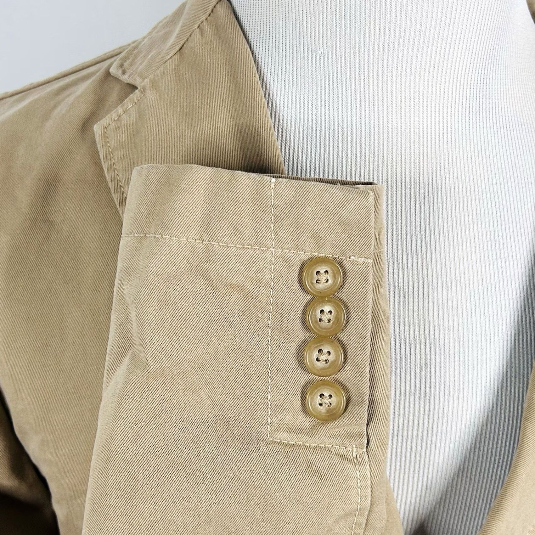 J.Crew NWT J.CREW XL Beige 100% Cotton Chino Sport Coat Three-Button Single-Vented Notch Lapel Men’s/Adult Regular Fit Jacket Coat Wool Free Size US XL / EU 56 / 4 - 5 Thumbnail