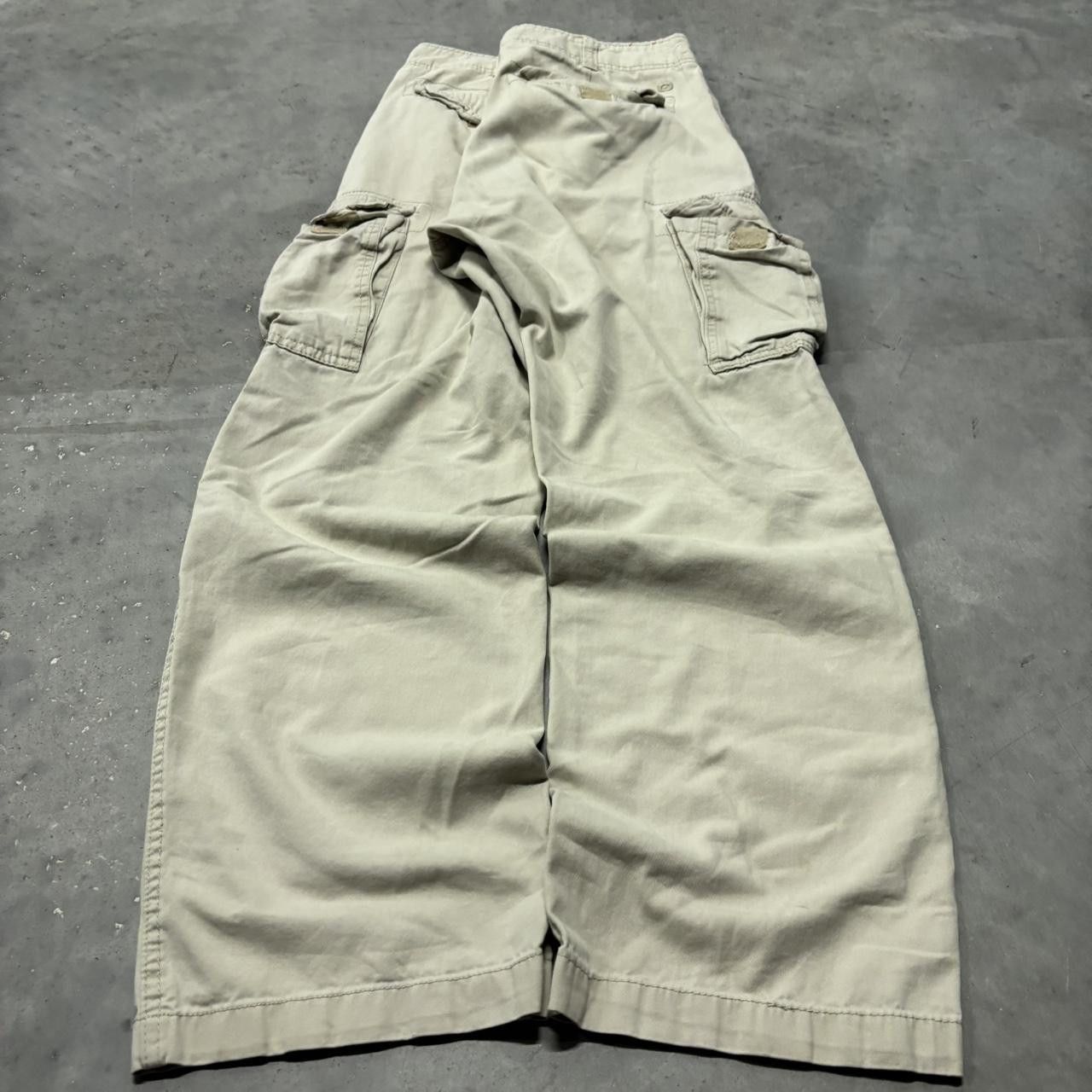 Japanese Brand × Vintage Crazy Vintage Y2K/2000s Baggy Faded Cream Streetwear Skater Cargo Pants! Size US 34 / EU 50 - 4 Thumbnail