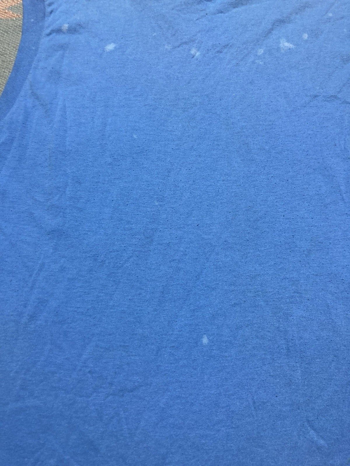 Vintage Vintage 80s pocket t shirt blank light blue paint soft large Size US L / EU 52-54 / 3 - 11 Thumbnail