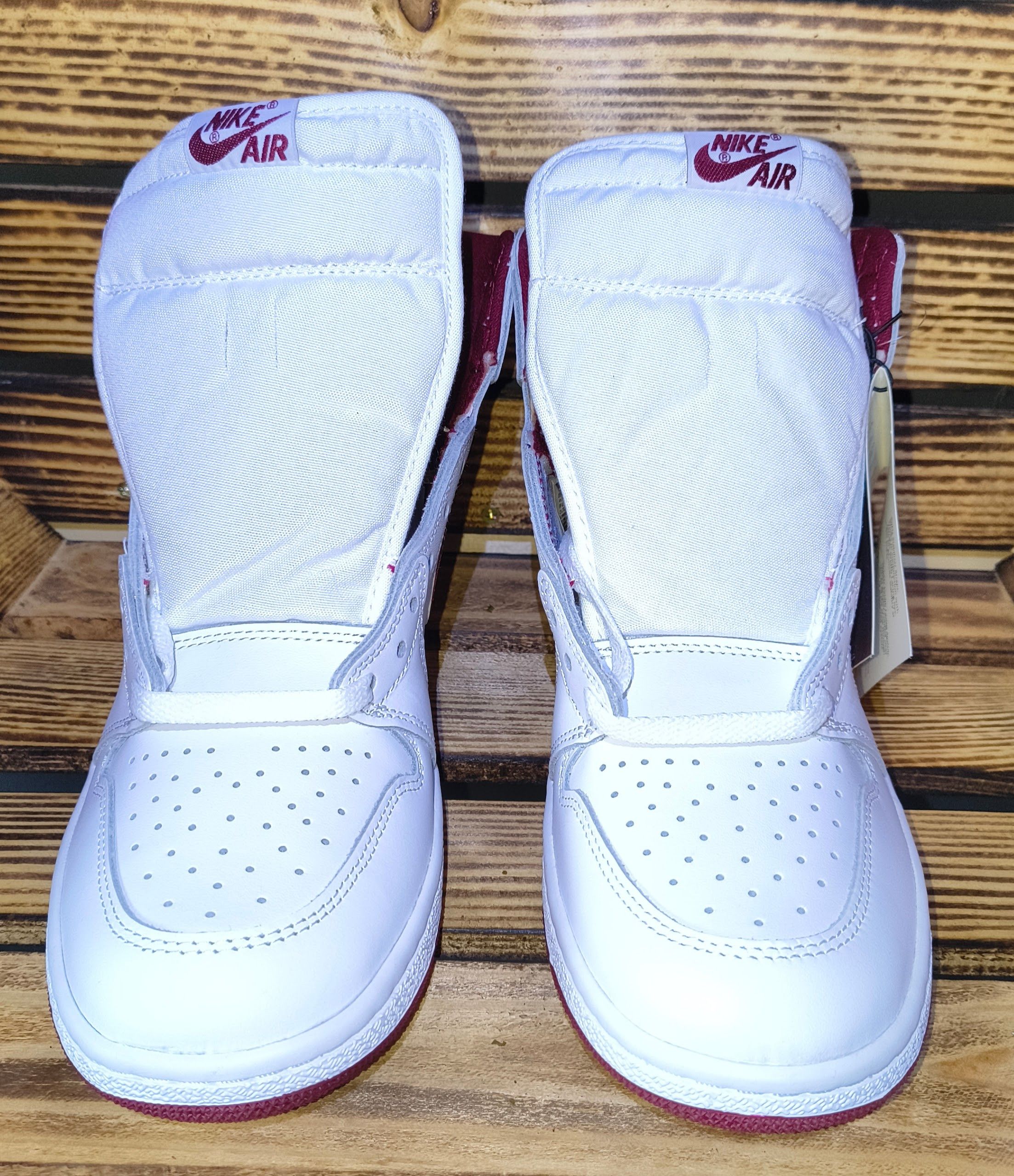 Nike Air Jordan 1 High '85 "Metallic Burgundy" Brand New Size US 9 / EU 42 - 3 Thumbnail