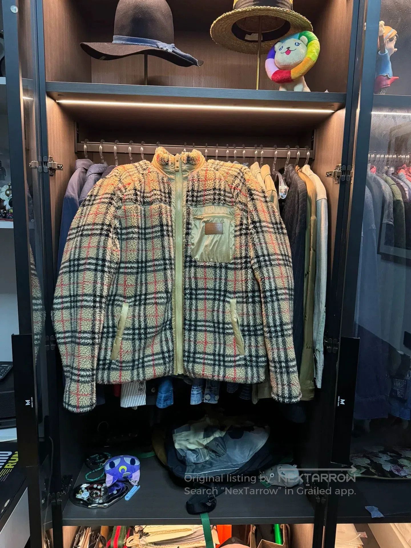 Burberry burberry teddy fleece jacket in medium. Size US M / EU 48-50 / 2 - 1 Thumbnail