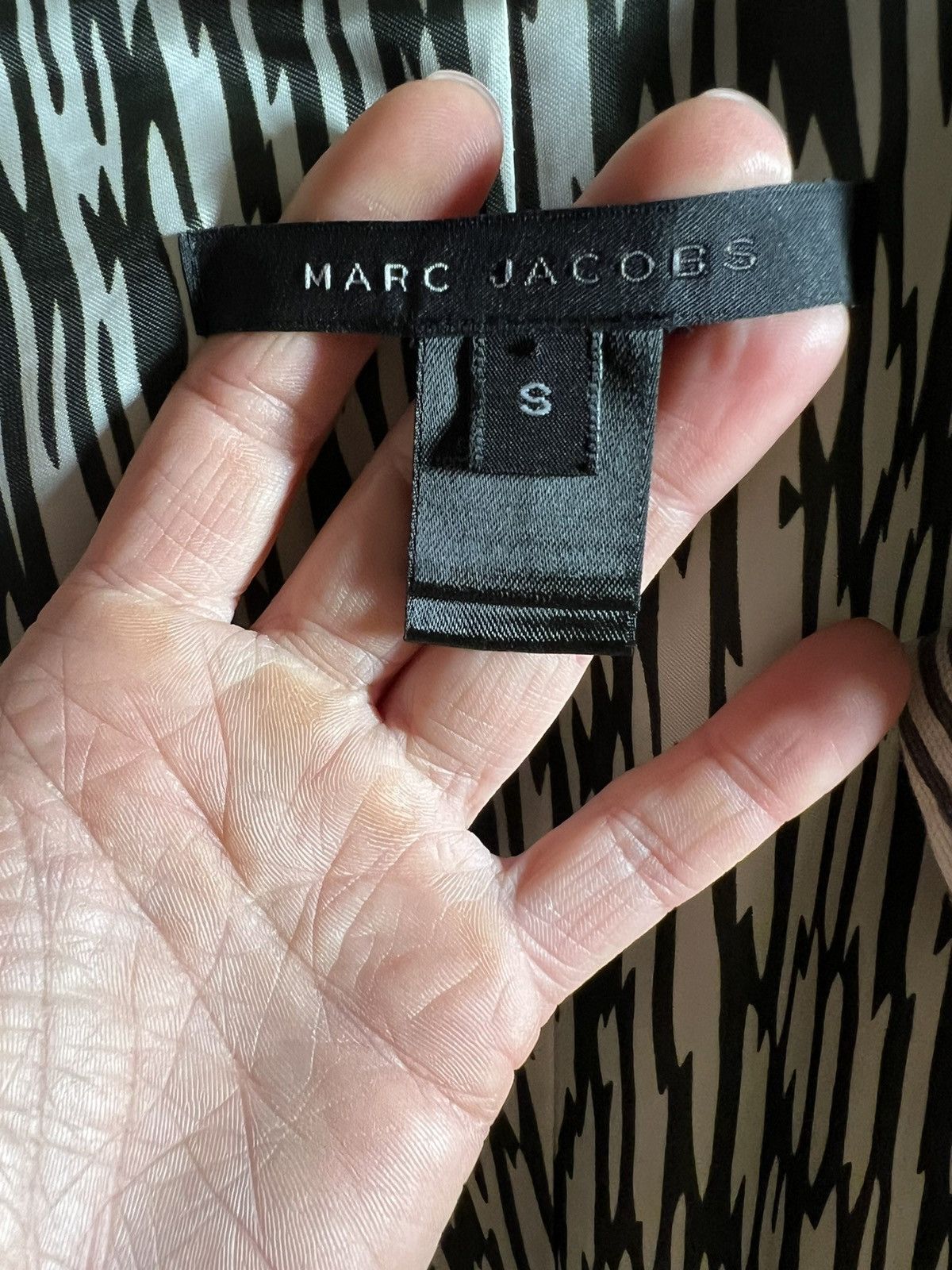 Marc Jacobs Marc Jacobs Trench Coat – Size S, Abstract Pattern, Great Condition Size S / US 4 / IT 40 - 5 Thumbnail