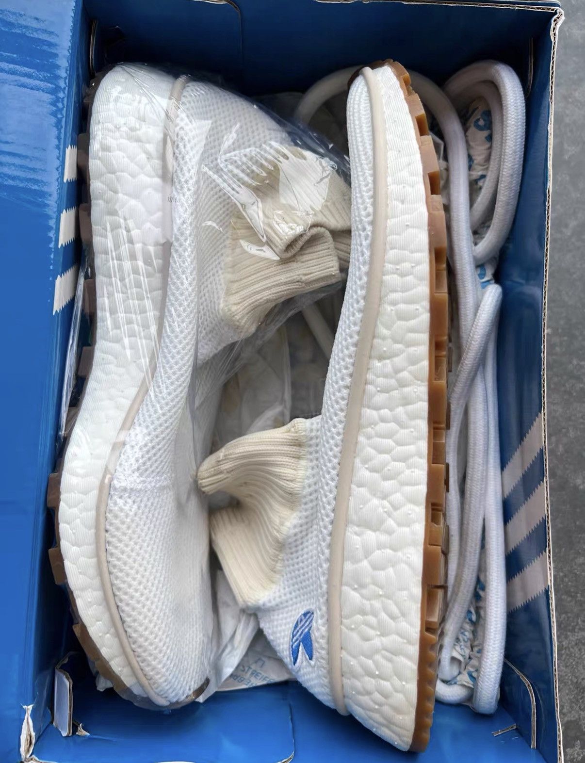 Alexander Wang Alexander Wang x Adidas Sock Sneakers J42 Size US 6 / IT 36 - 1 Thumbnail