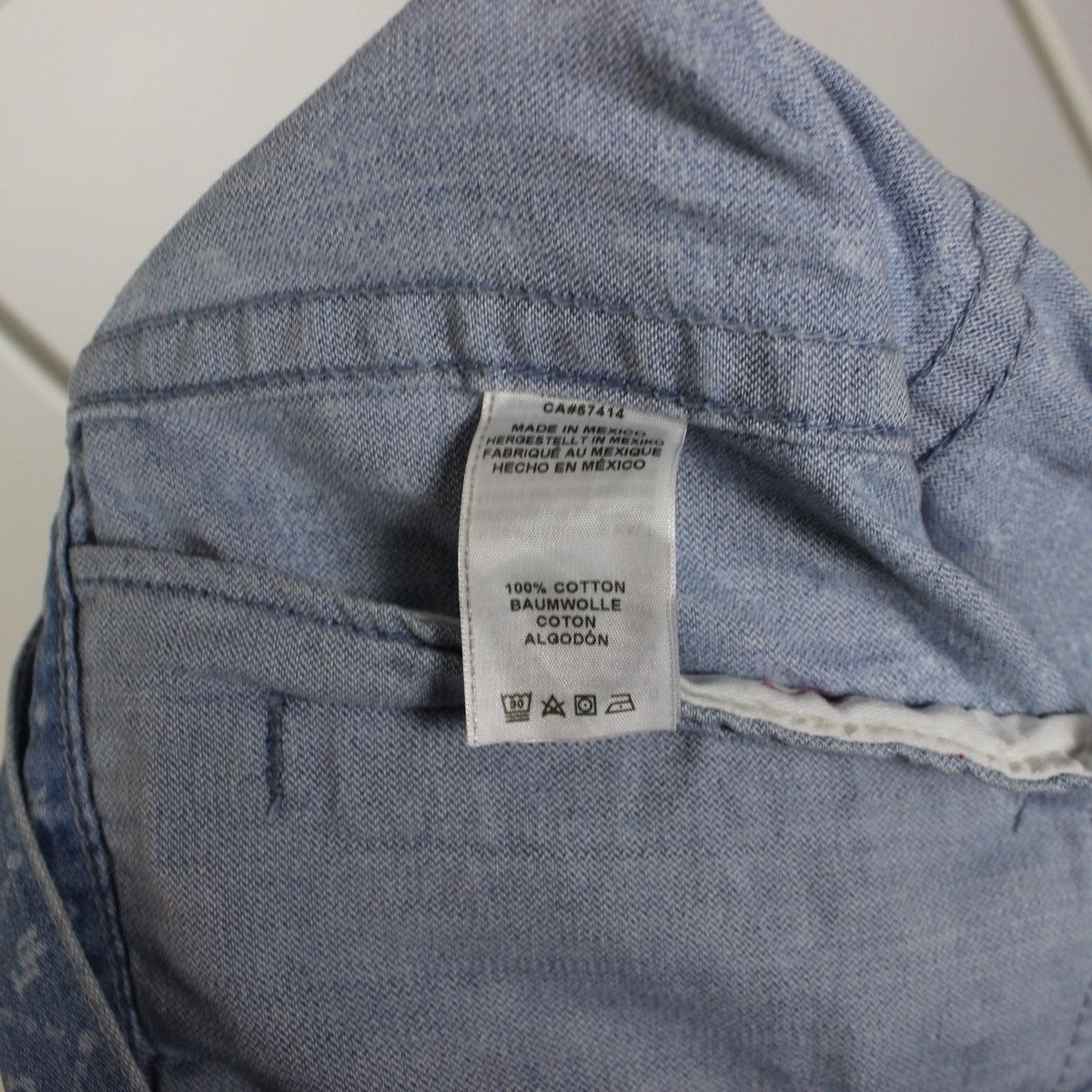 True Religion True religion Trucker jacket ikat monogram S Size US S / EU 44-46 / 1 - 8 Thumbnail