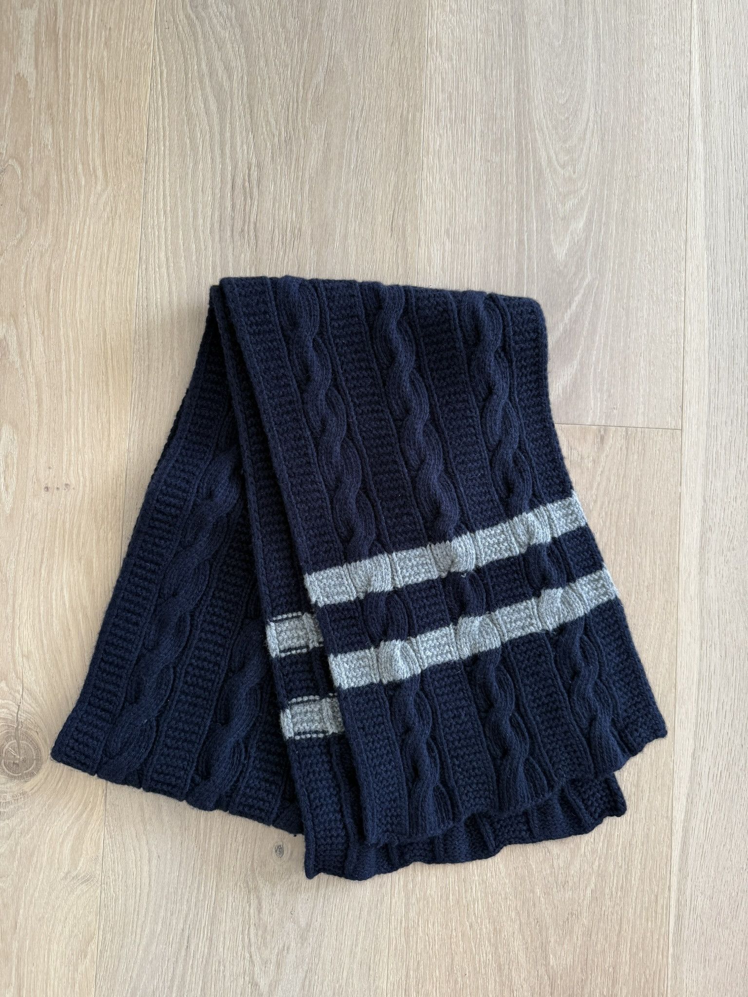 Banana Republic Scarf Merino Wool 100% Size ONE SIZE - 1 Thumbnail