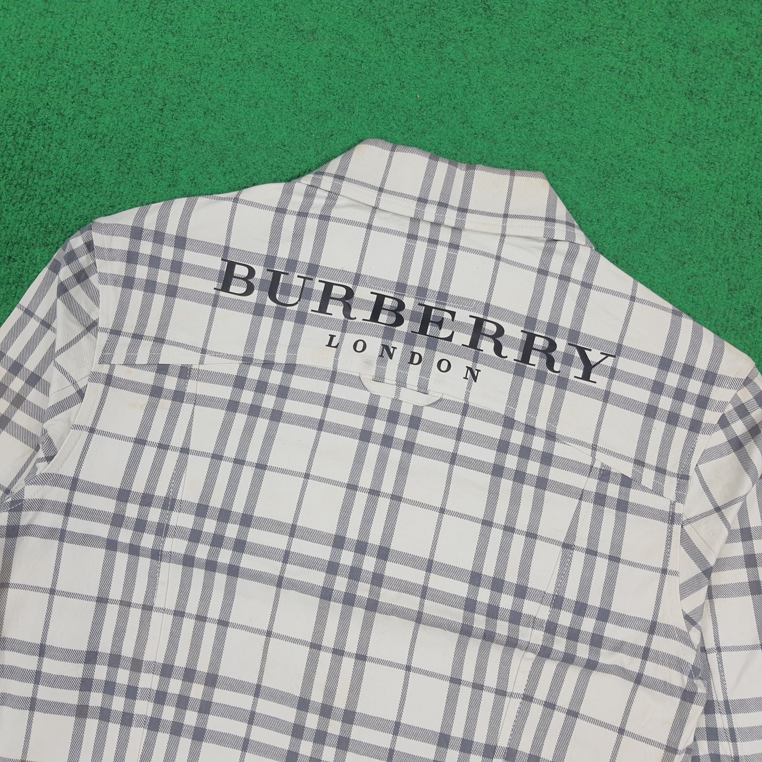 Burberry Vintage Burberry London Nova Check Cropped Jacket C298N18 Size XS / US 0-2 / IT 36-38 - 2 Thumbnail