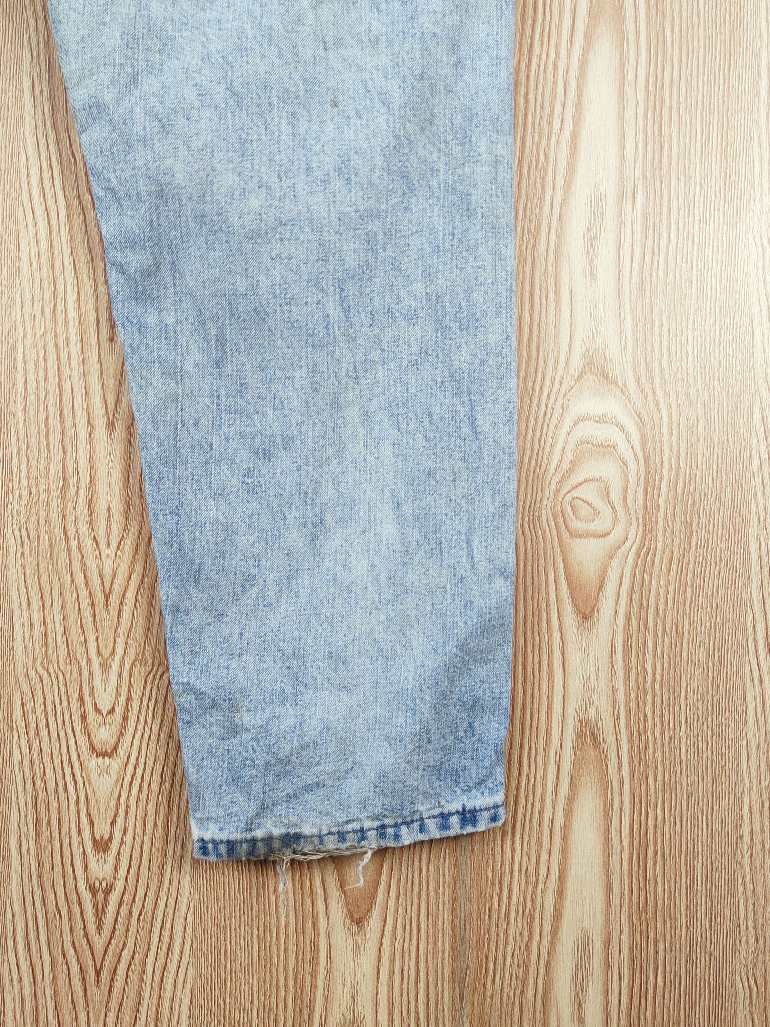 Lee × Vintage Vintage Lee Blue Distressed Faded Jeans Size 35" - 11 Thumbnail