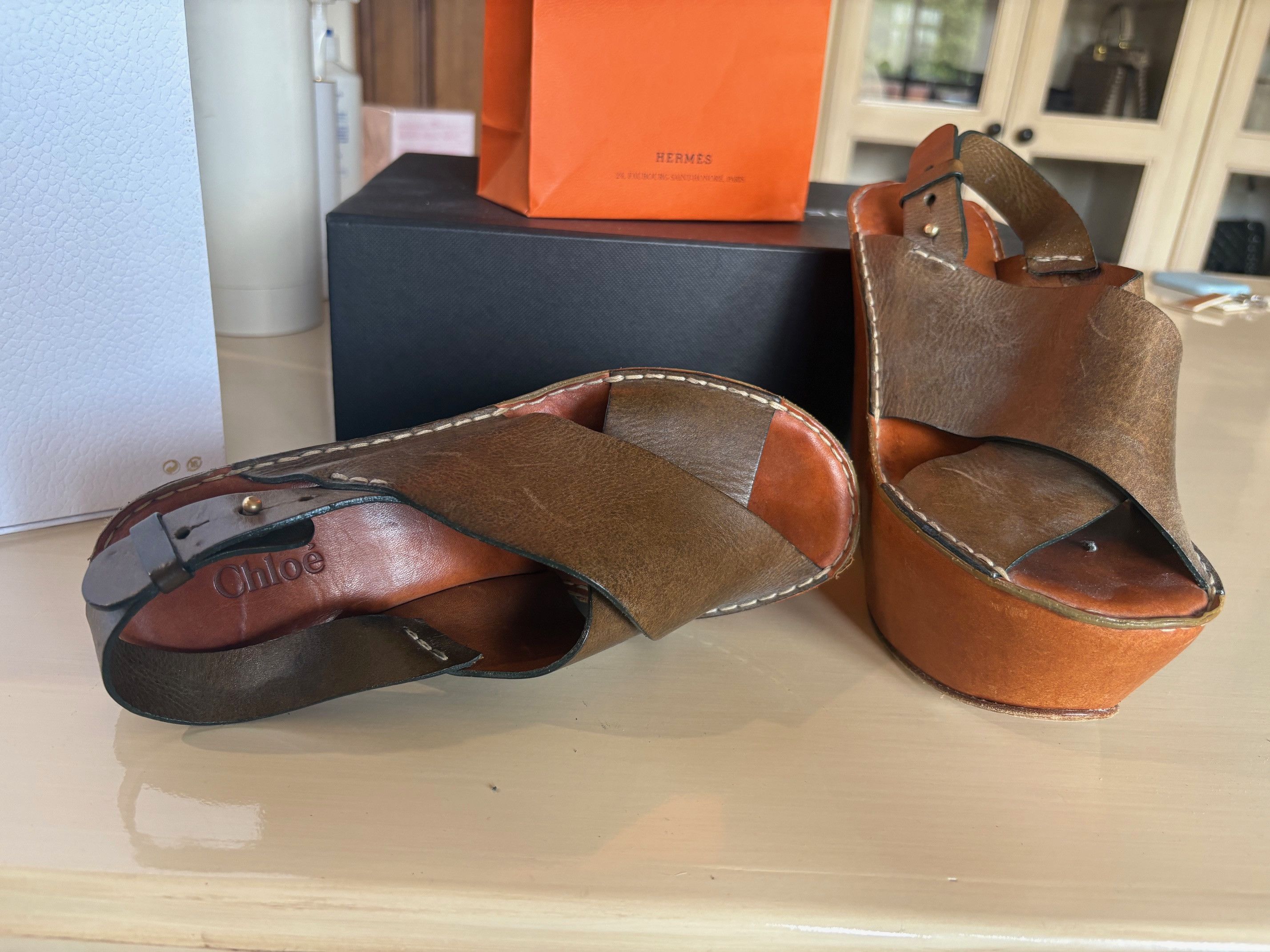 Chloe Authentic used CHLOE wedge size 7 Size US 7 / IT 37 - 2 Thumbnail