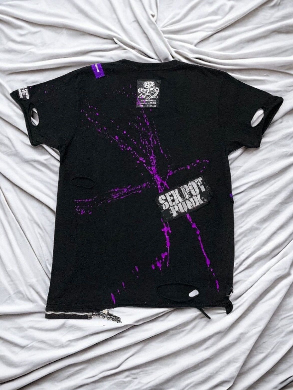 Hysteric Glamour Sex Pot Revenge Bondage Distressed Zipper Tshirt Size US S / EU 44-46 / 1 - 2 Thumbnail
