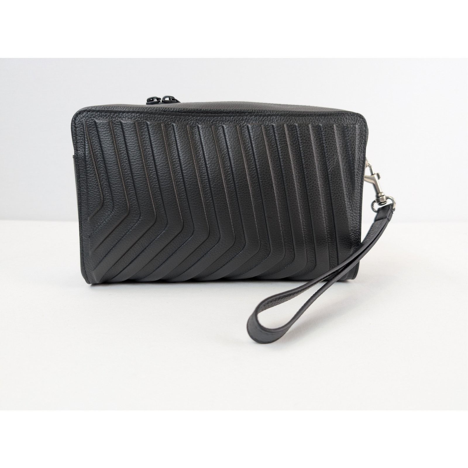 Balenciaga o1rshd1 Size: OS/ Chevron Car Print Embossed Leather Handbag Size ONE SIZE - 8 Thumbnail