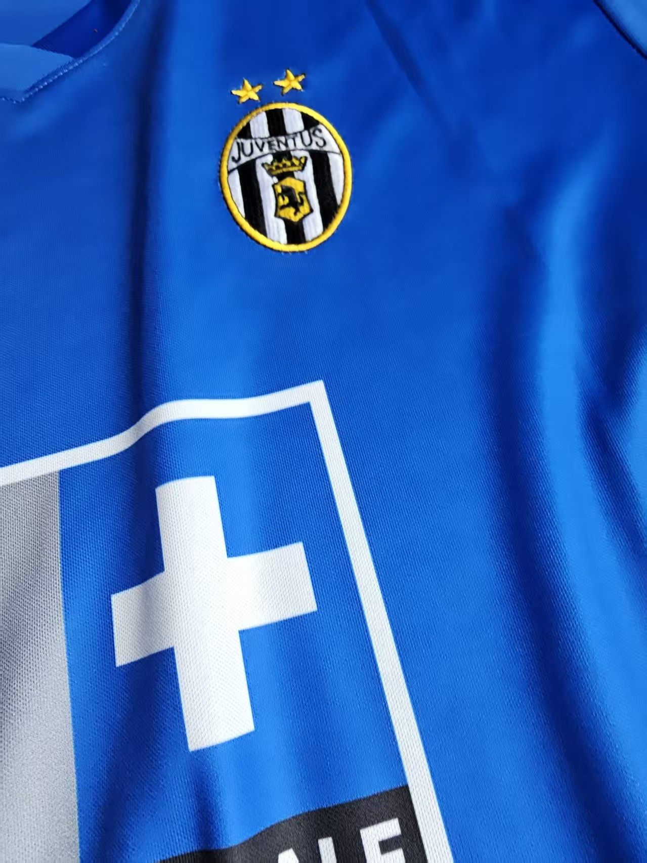 Other Juventus Jersey Away 1998 00 Season Size US L / EU 52-54 / 3 - 4 Thumbnail