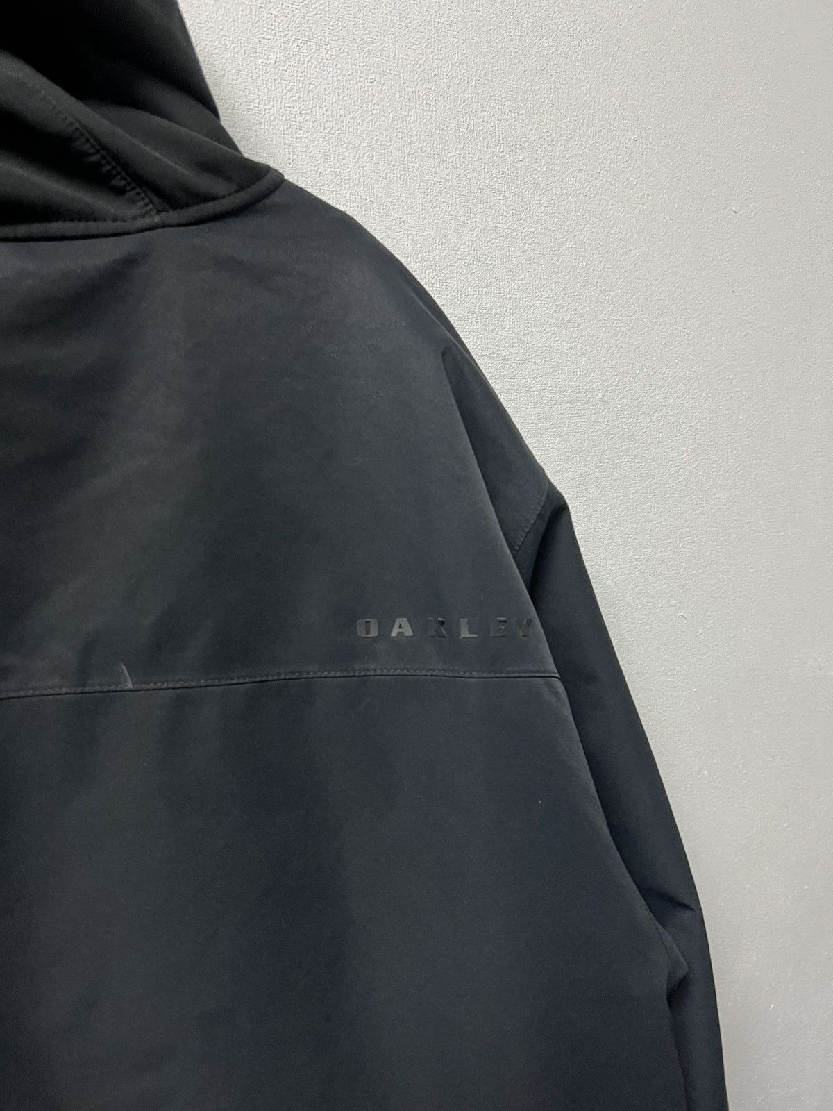 Oakley Vintage Oakley Men’s Black Ski Jacket Gorpcore Size US L / EU 52-54 / 3 - 14 Thumbnail