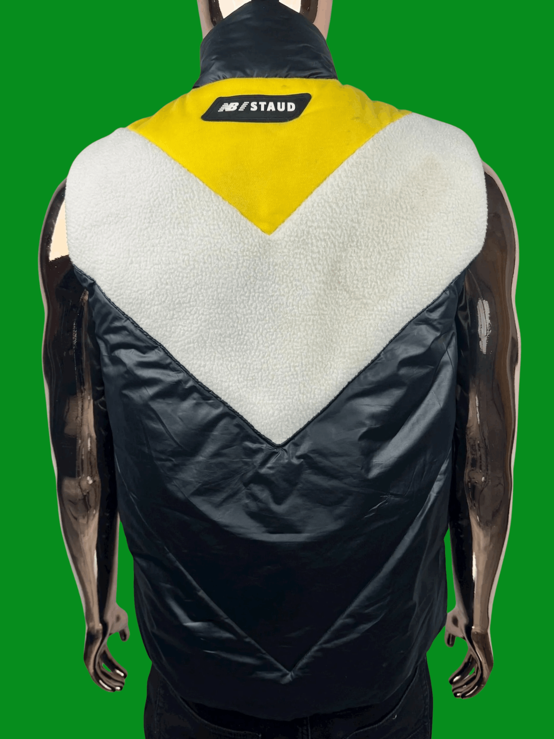 New Balance NWT New Balance x Staud Vest – Women’s Athletic Puffer Vest Size S / US 4 / IT 40 - 5 Thumbnail