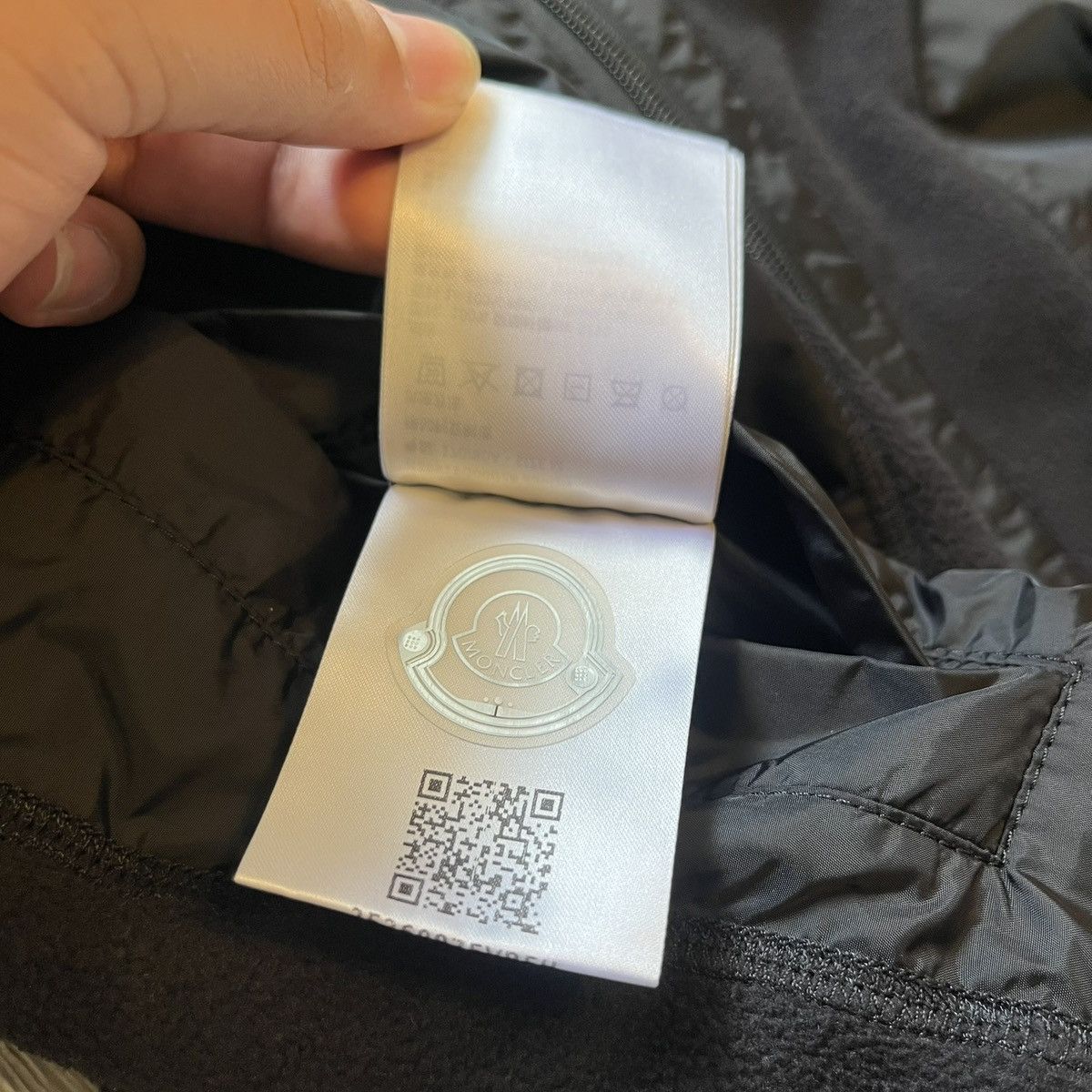 Moncler Moncler Reversible Fleece Zip Up Cardigan Jacket Size Medium Size US M / EU 48-50 / 2 - 8 Thumbnail