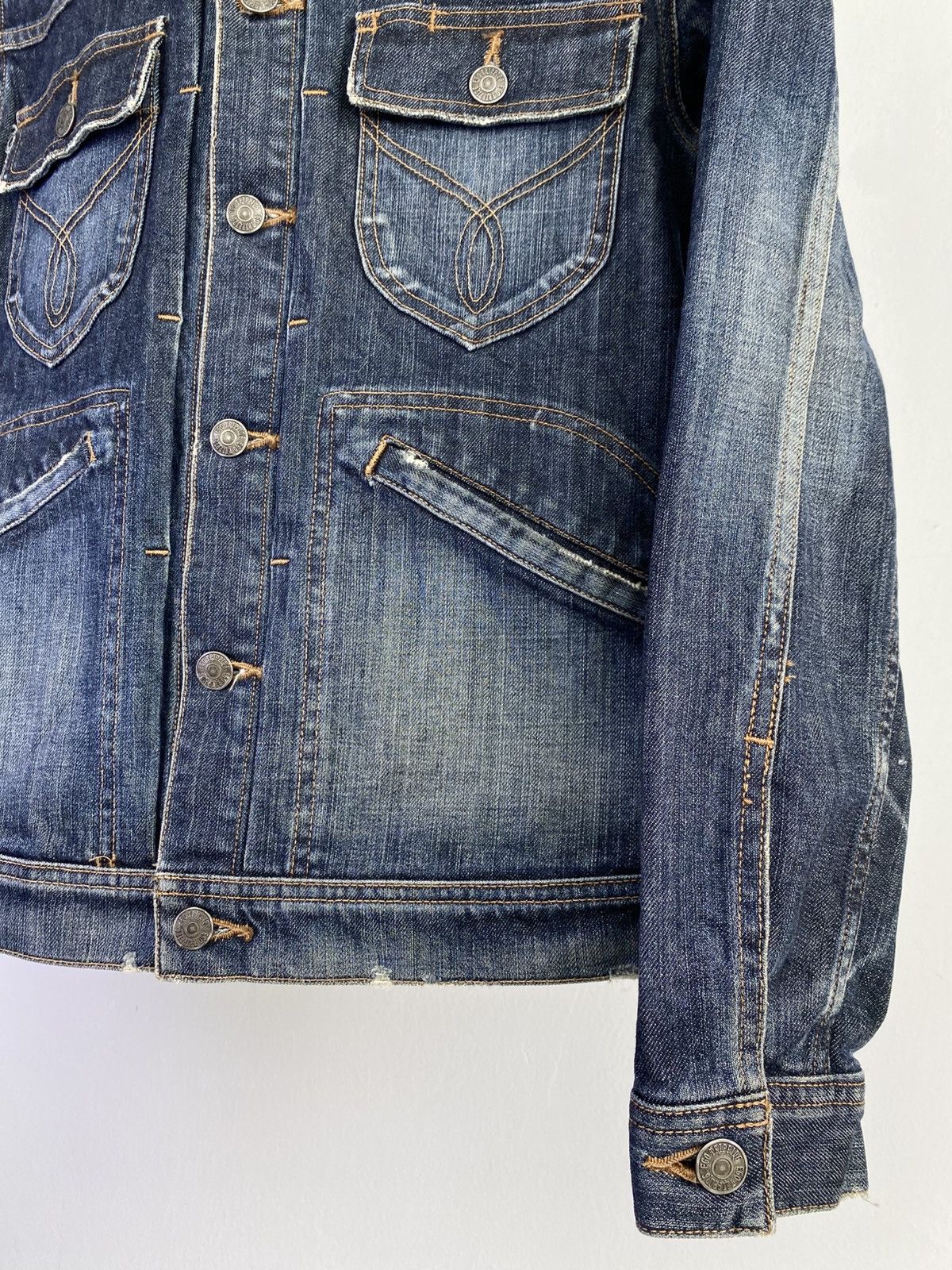 Ego Tripping Ego Tripping Distressed Denim Trucker Jacket Japan Size US S / EU 44-46 / 1 - 12 Thumbnail