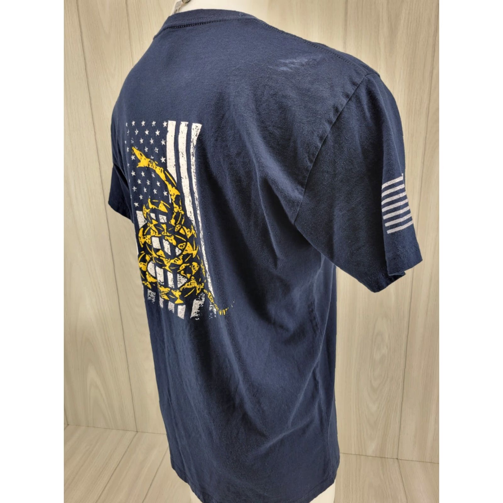 Next Level Saving Forgotten Warriors Don't Tread On Me Men's Shirt L Blue Shirt Mens Size L Blue Size US L / EU 52-54 / 3 - 6 Thumbnail