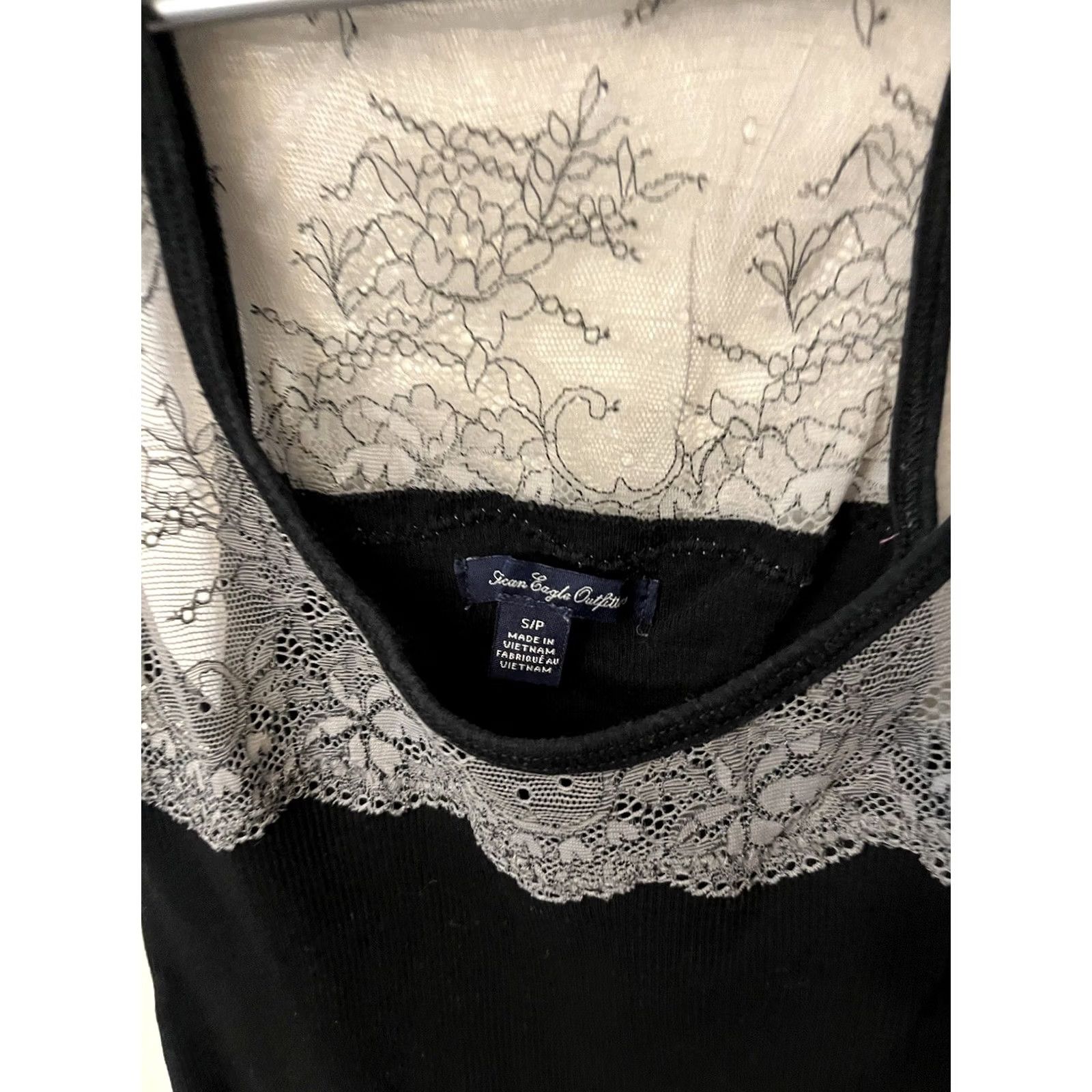American Eagle Outfitters American Eagle Outfitters Top Womens S Black Rippenstricktop Spitze schwaz Size S / US 4 / IT 40 - 3 Thumbnail