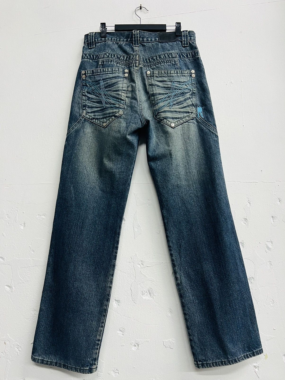 Rocawear × Vintage Vintage Y2k Rocawear Baggy Denim Pants Wide Leg Size US 33 - 18 Thumbnail