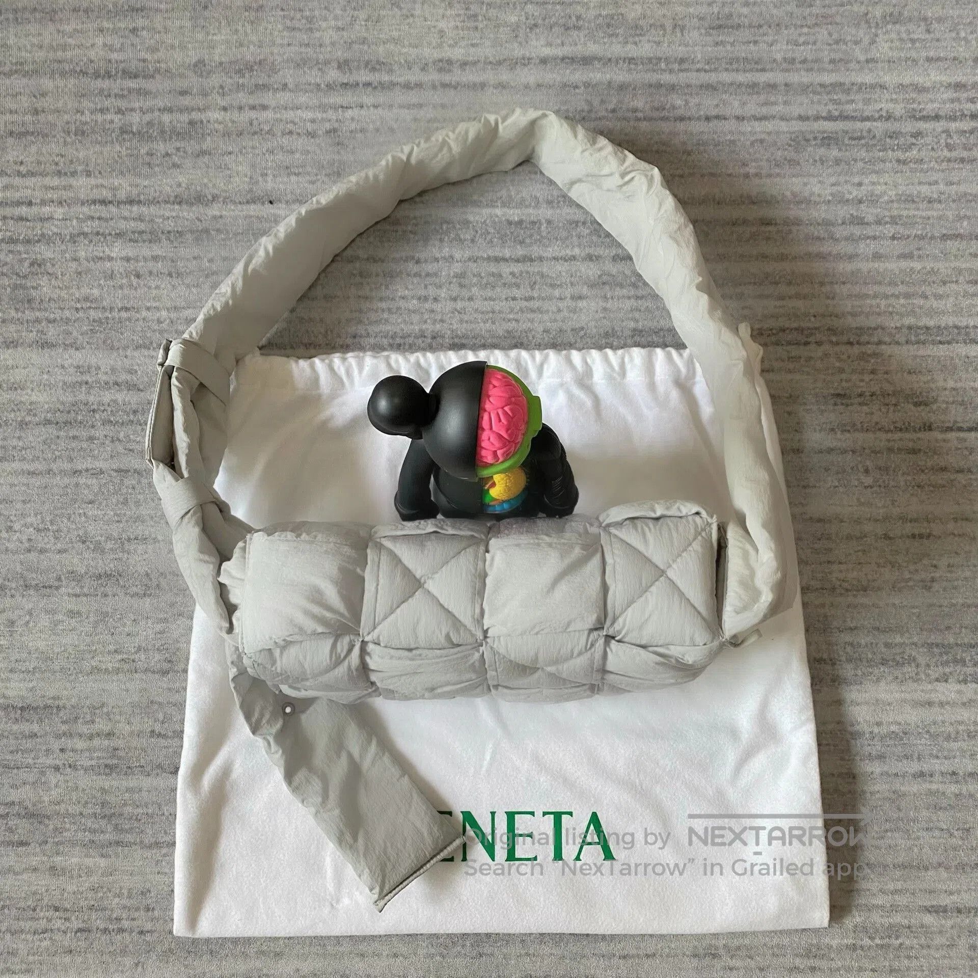 Bottega Veneta Bottega Veneta Quilted Cloud Shoulder Bag. Size ONE SIZE - 3 Thumbnail