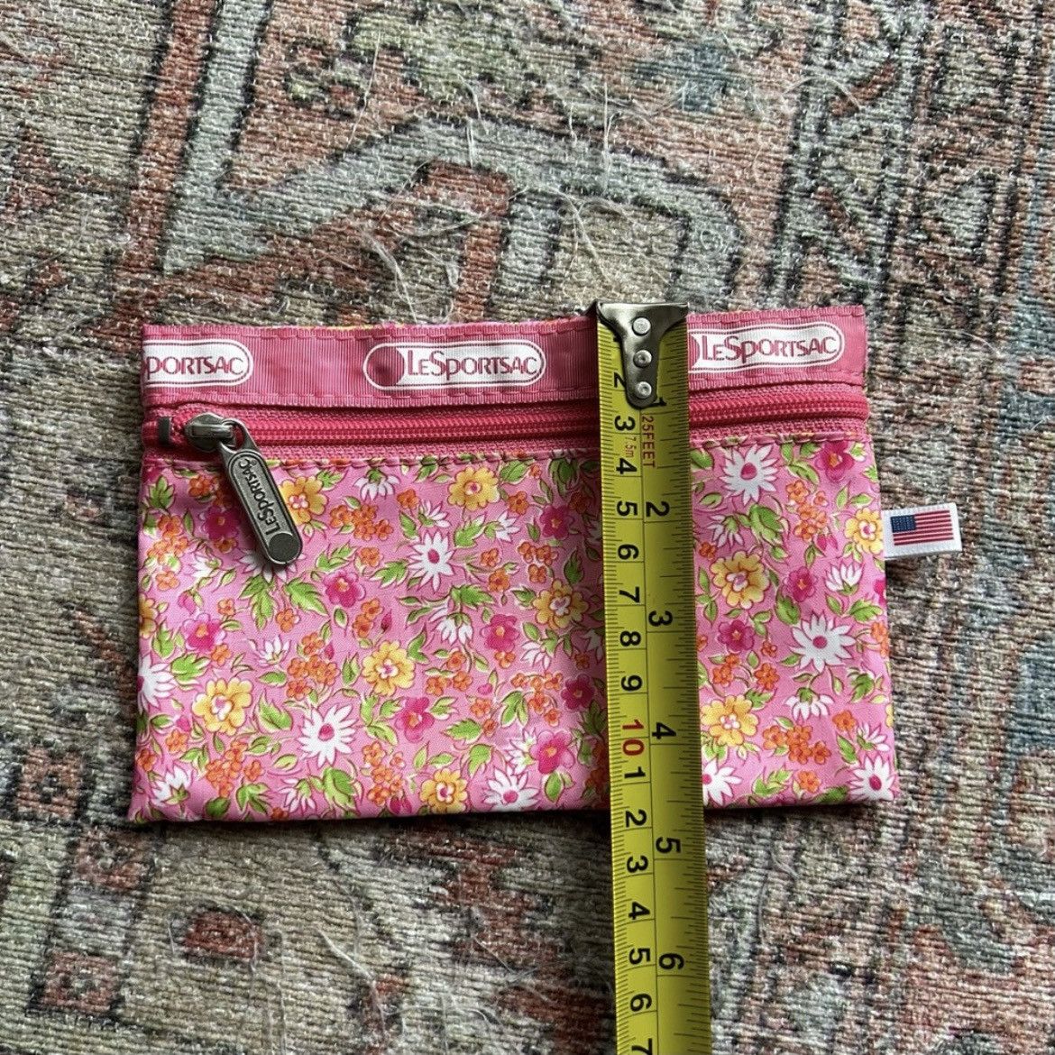 LeSportsac Vintage Lesportsac Pink Floral Zip Pouch Size ONE SIZE - 5 Thumbnail