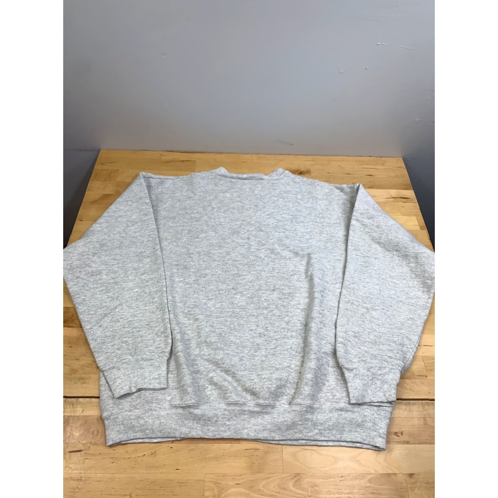 Vintage VINTAGE Georgetown Hoyas Sweatshirt Mens L Gray Pullover USA 90s 11984 Size US L / EU 52-54 / 3 - 7 Thumbnail