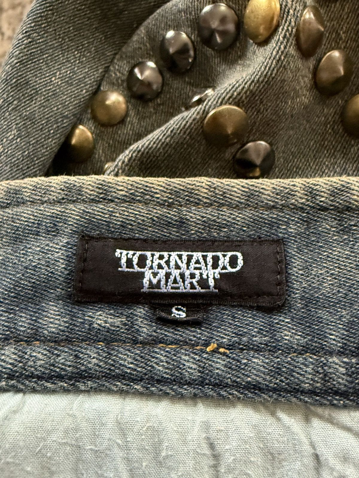 Tornado Mart Tornado Mart Artisanal Studded Tribal Mud Wash Flare Jeans Size US 29 - 23 Thumbnail