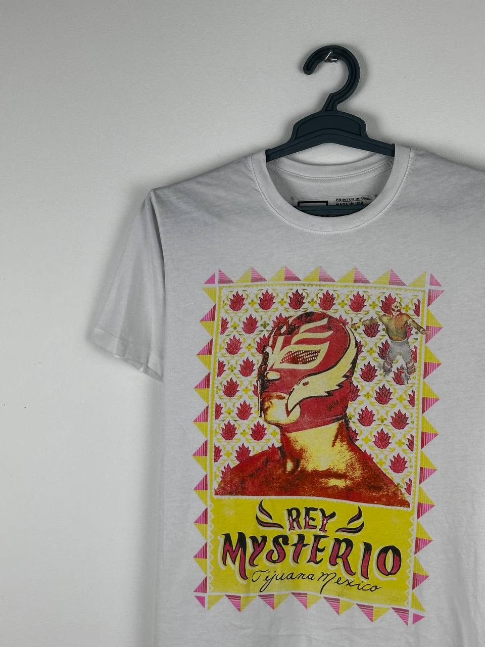 Roots Of Flight × WWE Roots of Fight Rey Mysterio WWE Made In USA T Shirt Size US M / EU 48-50 / 2 - 3 Thumbnail